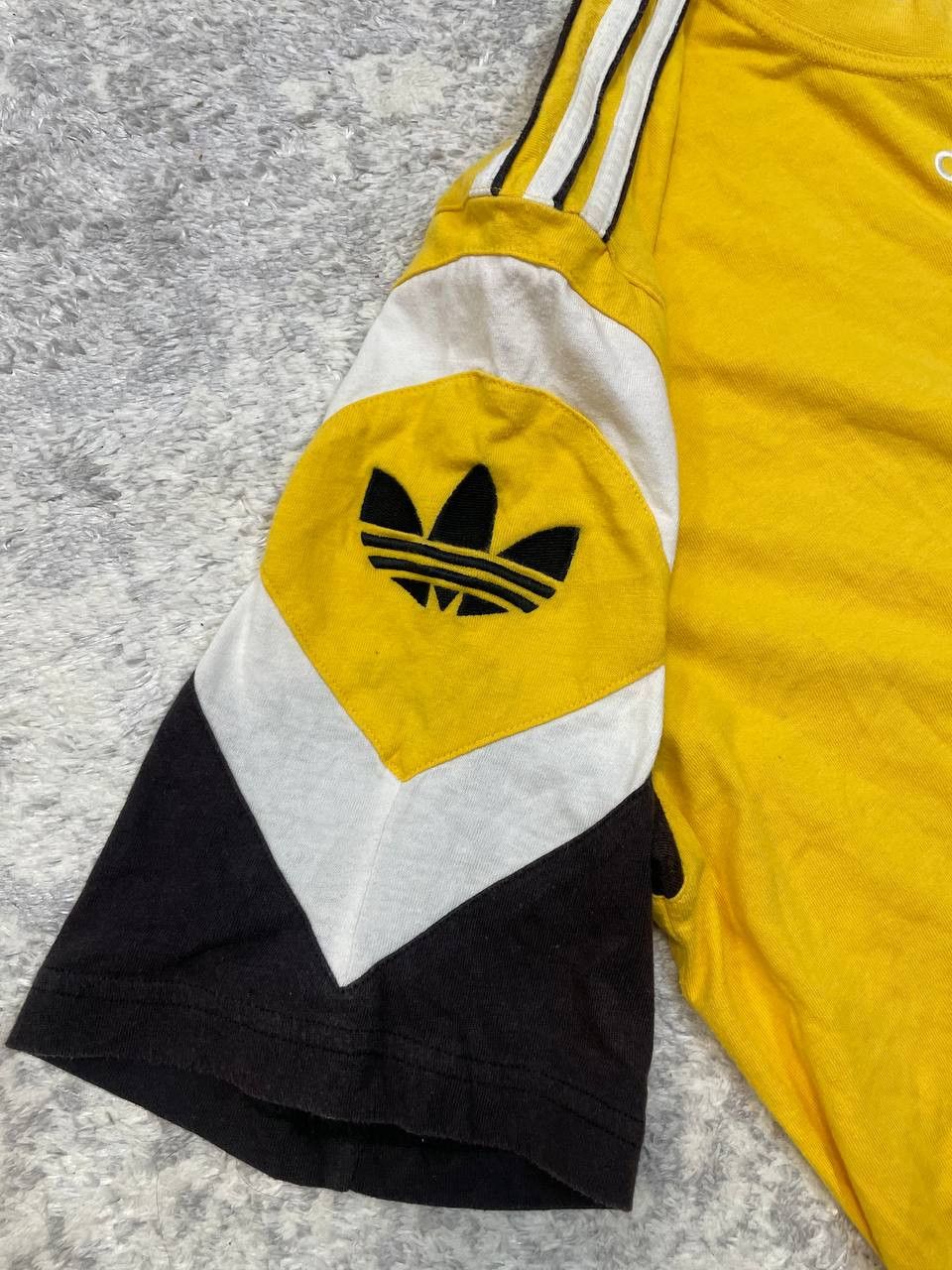 Adidas Adidas Rare-Vintage shirt Jersey, Sz-М Size US M / EU 48-50 / 2 - 7 Thumbnail