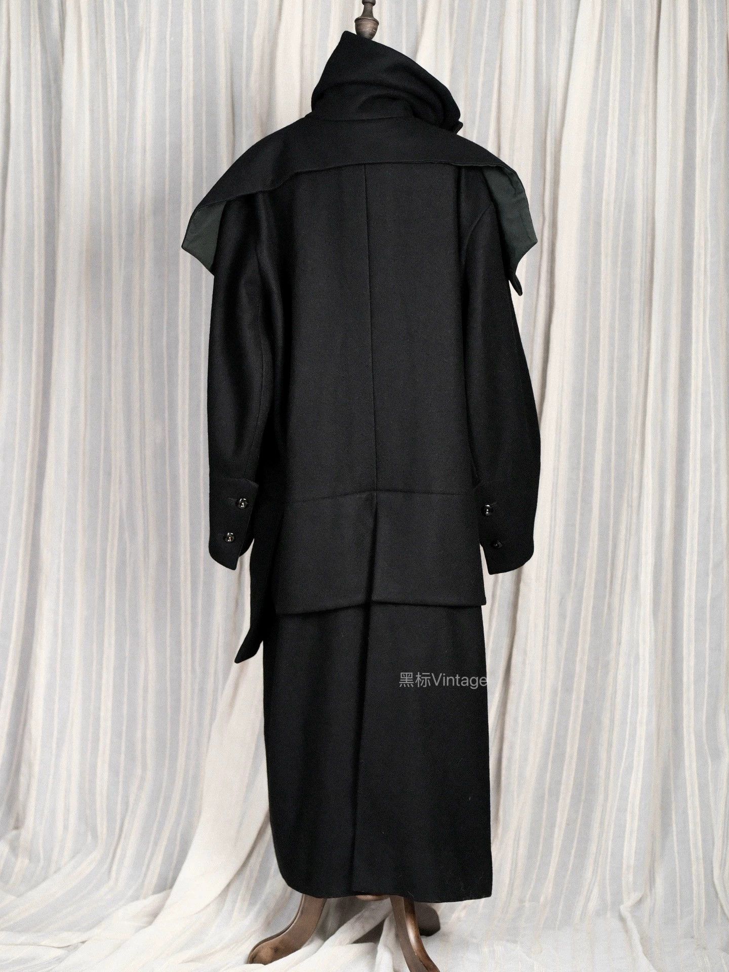 Yohji Yamamoto Yohji Yamamoto 80s Maru Monogram Armor Coat Women's S Size S / US 4 / IT 40 - 5 Thumbnail