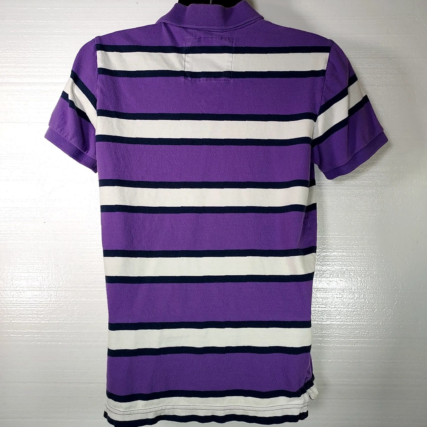 Aeropostale Aeropostale 1987 Shirt Polo California Surf Muscle Mens Medium Purple White Short Sleeve Polo Shirt Size US M / EU 48-50 / 2 - 2 Thumbnail
