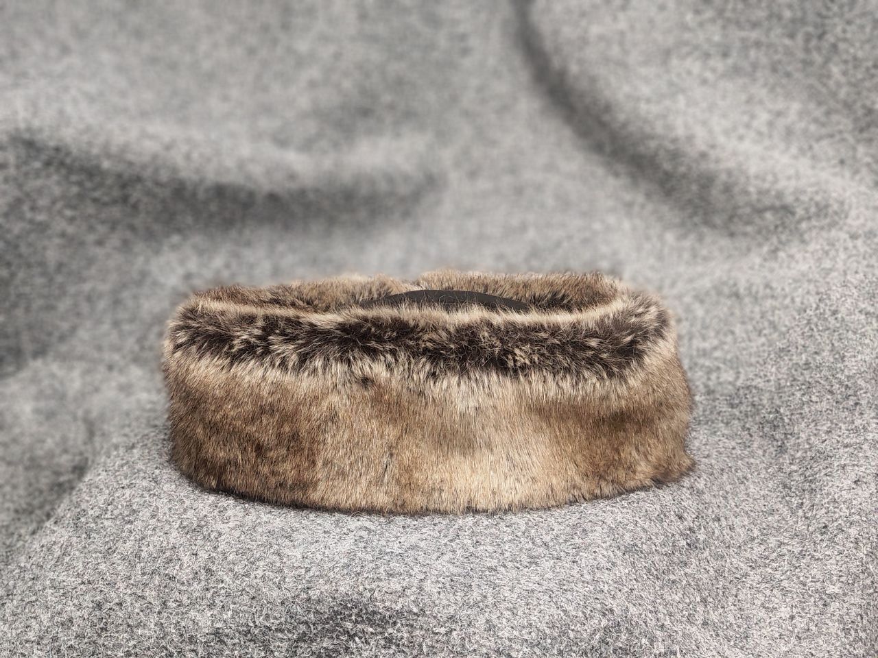 Barbour Barbour Ambush Waxed Unisex Hat Faux Fur Olive Fleece Lining Size ONE SIZE - 9 Thumbnail