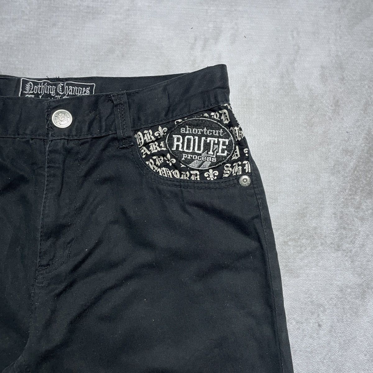 14th Addiction × If Six Was Nine × Japanese Brand 2000’s Nothing Changes Unless I Act - Gothic Pants Size US 30 / EU 46 - 10 Thumbnail