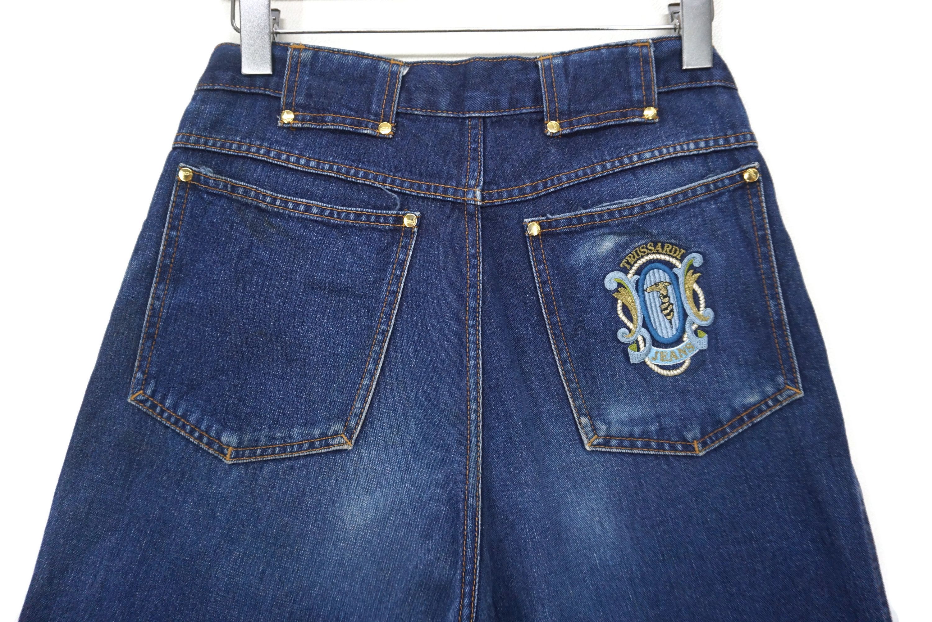 Trussardi Vintage Trussardi Jeans Size W31xL29.5 High-Waisted Denim Size US 31 - 9 Thumbnail