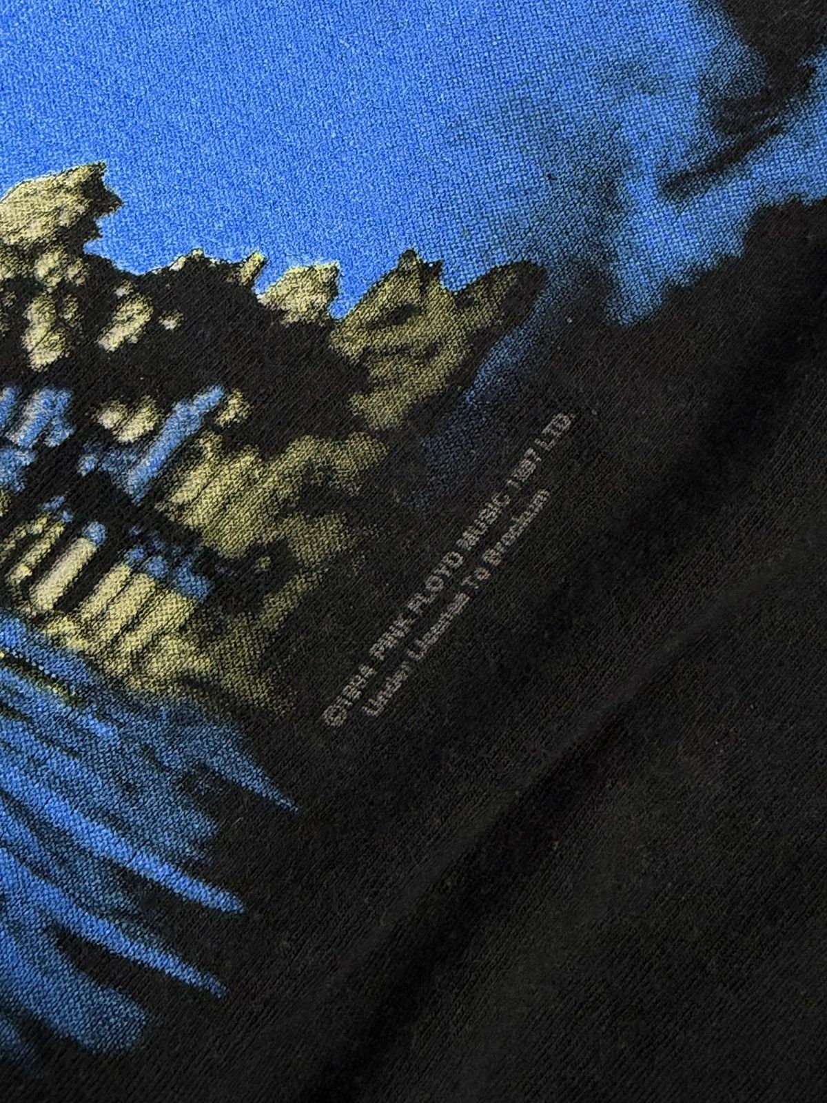 Pink Floyd 1994 Pink Floyd Wish You Were Here Tee Vintage Band T-shirt Size US XL / EU 56 / 4 - 14 Thumbnail