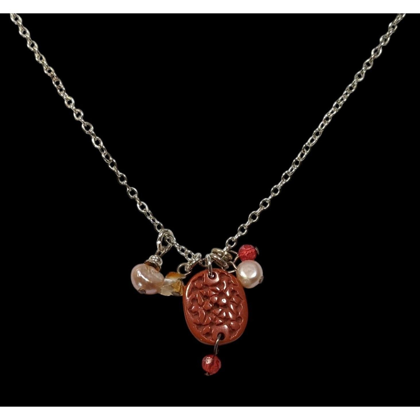 Other Nature Inspired Pink And Red Cluster Charm Pendant Necklace Size ONE SIZE - 2 Thumbnail