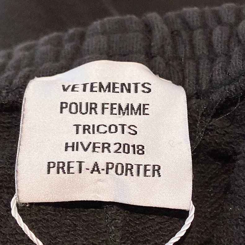 Vetements Vetements SizeXS Wear New Clothes for the New Season #Fashi Size US 30 / EU 46 - 7 Thumbnail