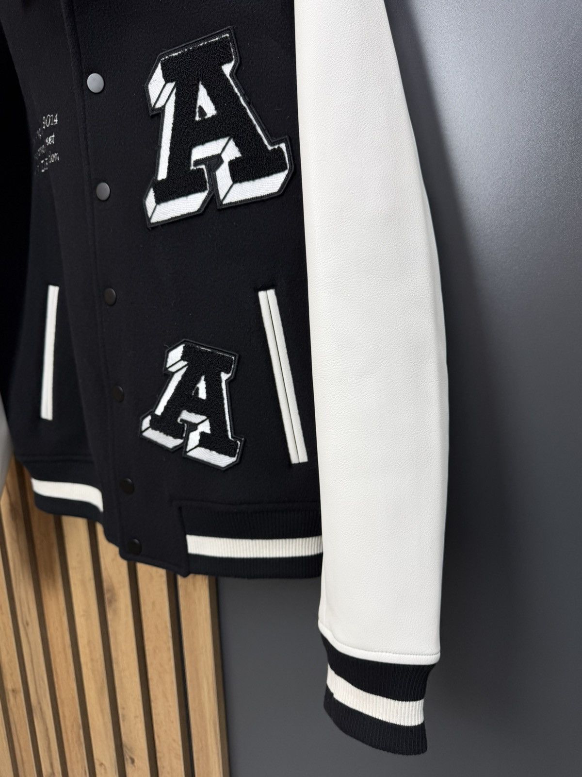 Axel Arigato Axel Arigato illusion Varsity Bomber Jacket Size L Size US L / EU 52-54 / 3 - 15 Thumbnail
