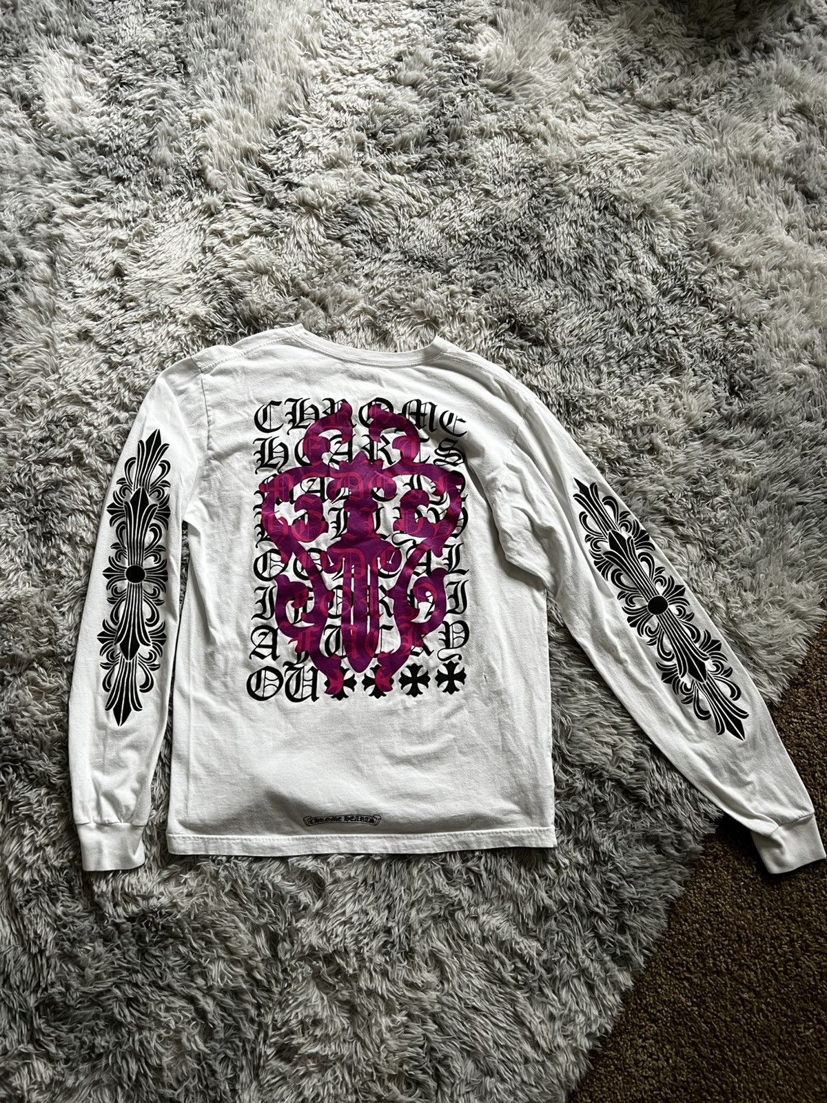 Dagger Eye Chart Long Sleeve