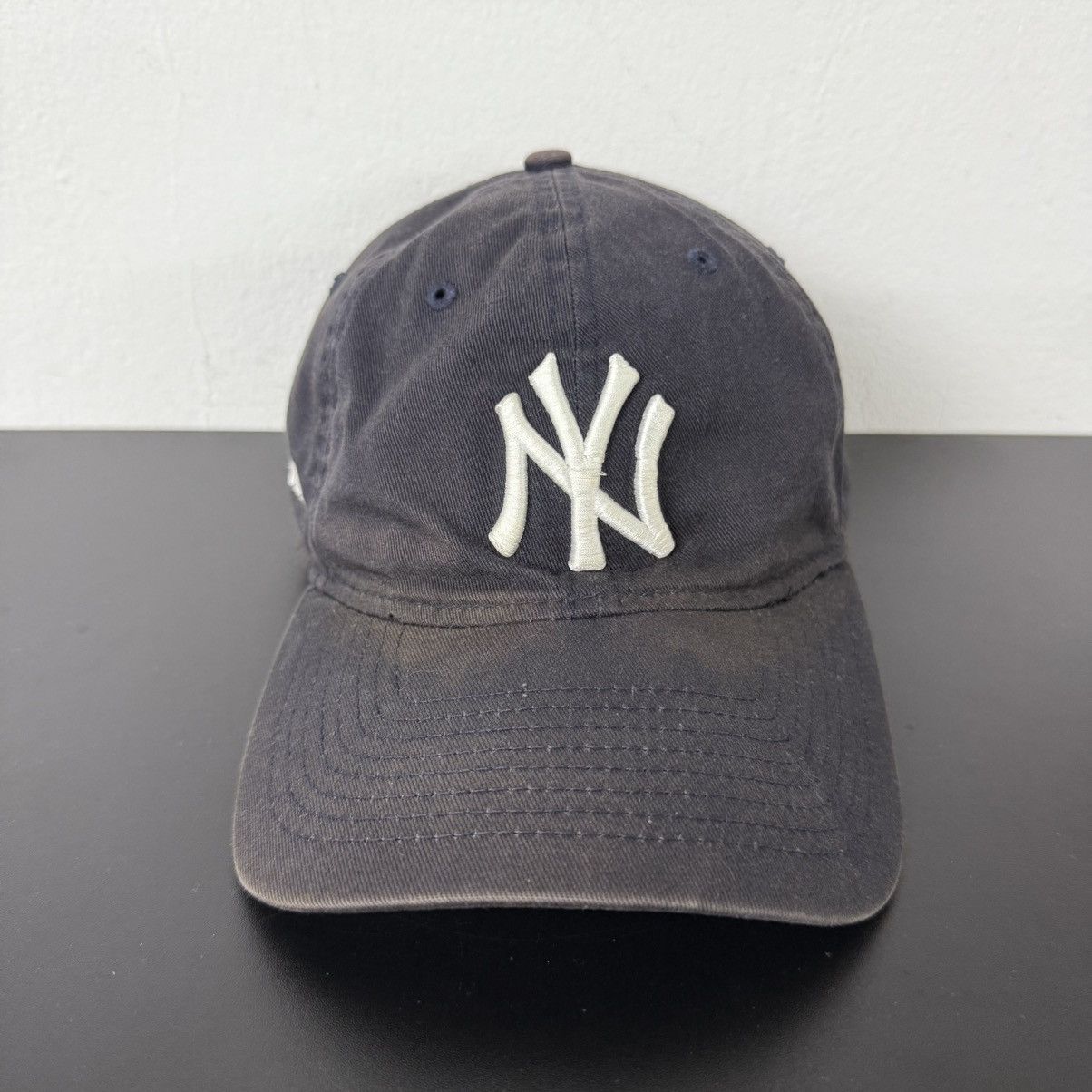 MoMA New York Yankees MoMA Sunfaded Thrash Dad Hat Black Size ONE SIZE - 2 Thumbnail
