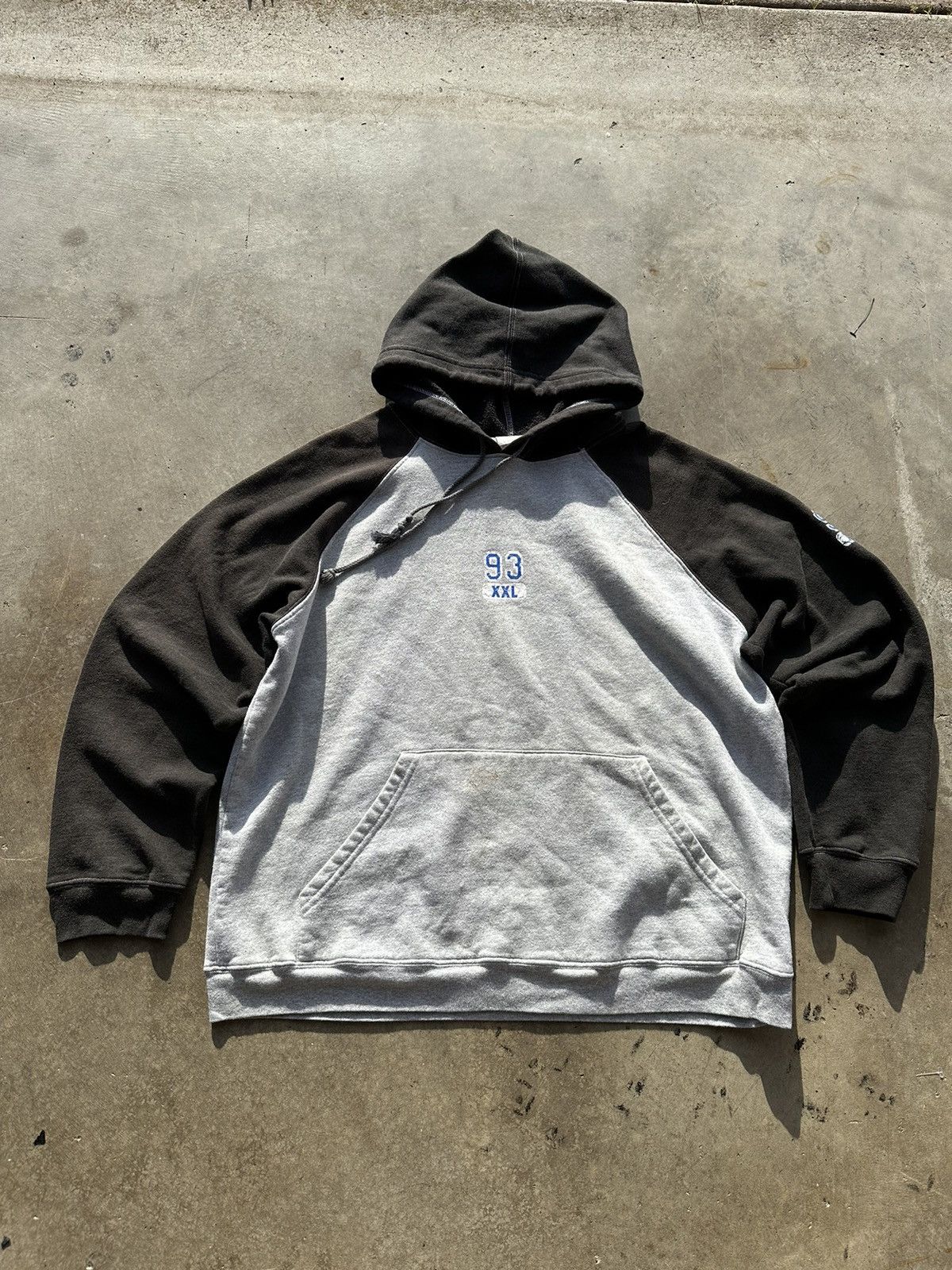 image of Vintage Y2K Skating Hoodies in Black, Men's (Size Large)