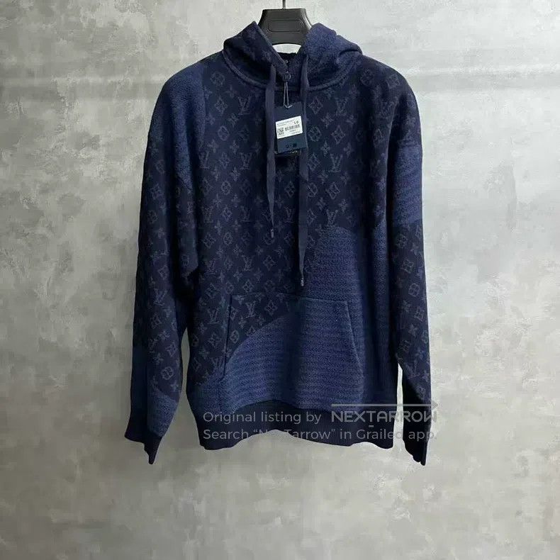 Louis Vuitton Louis Vuitton 26 New Long Sleeve Hooded Sweatshirt Size US L / EU 52-54 / 3 - 1 Thumbnail