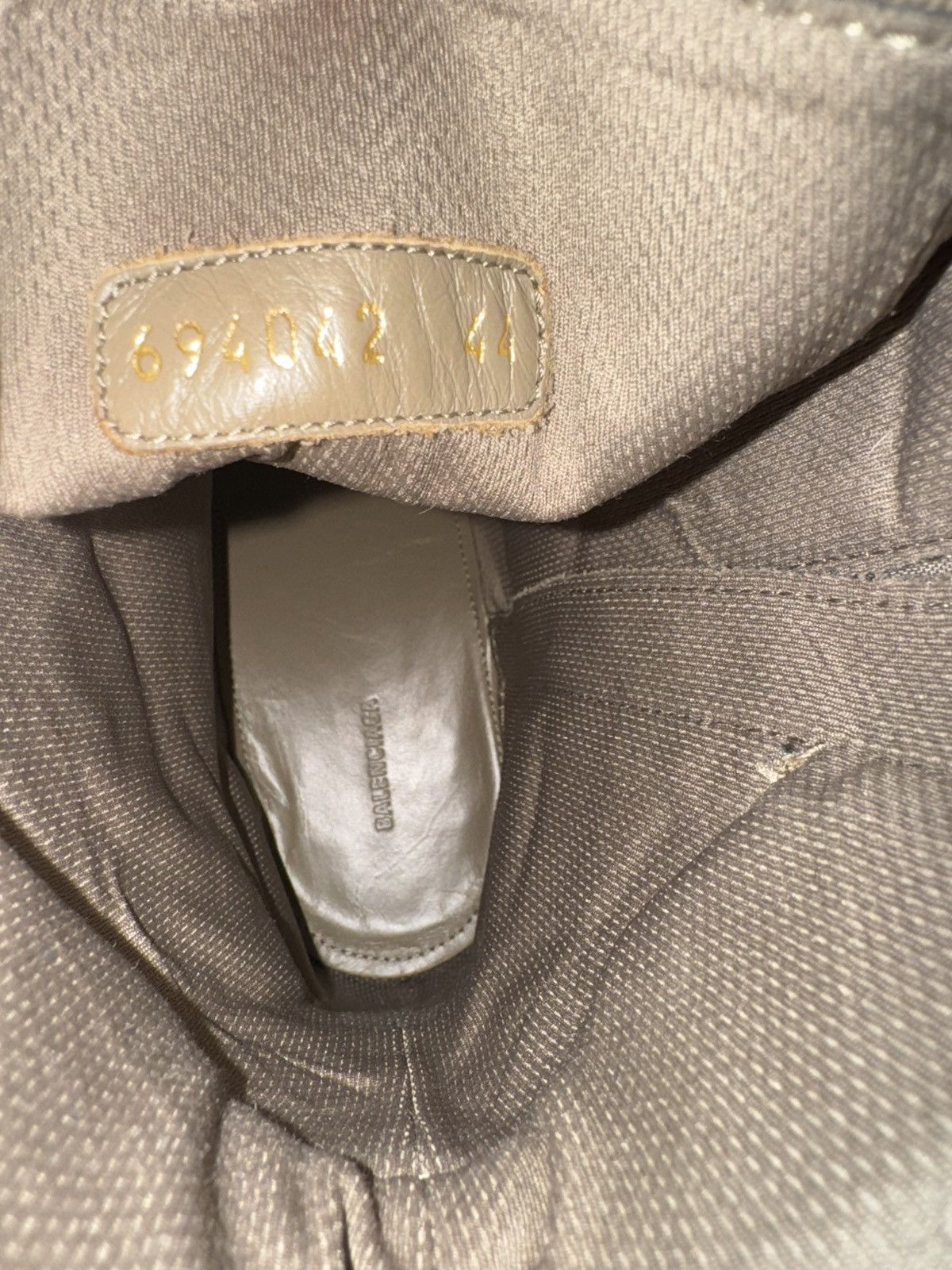 Balenciaga 🔥RARE🔥Balenciaga canvas strikeboot in BEIGE strike boots Size US 11 / EU 44 - 8 Thumbnail
