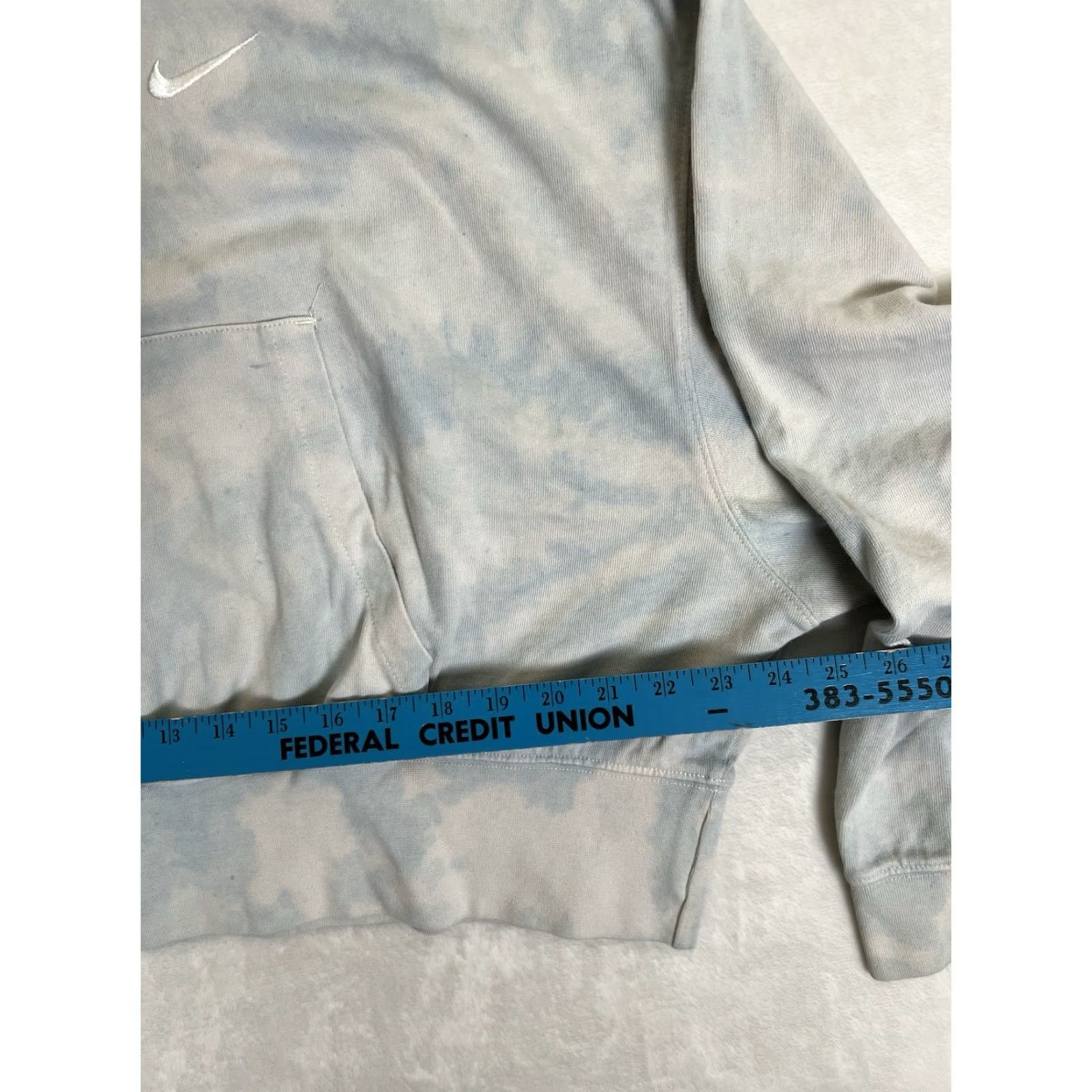 Nike Nike Women's Hoodie Pullover Oversized XS Tie Dye Worn Blue & White Colorful 90s Gym & Training Womens Mens? Size XS / US 0-2 / IT 36-38 - 5 Thumbnail