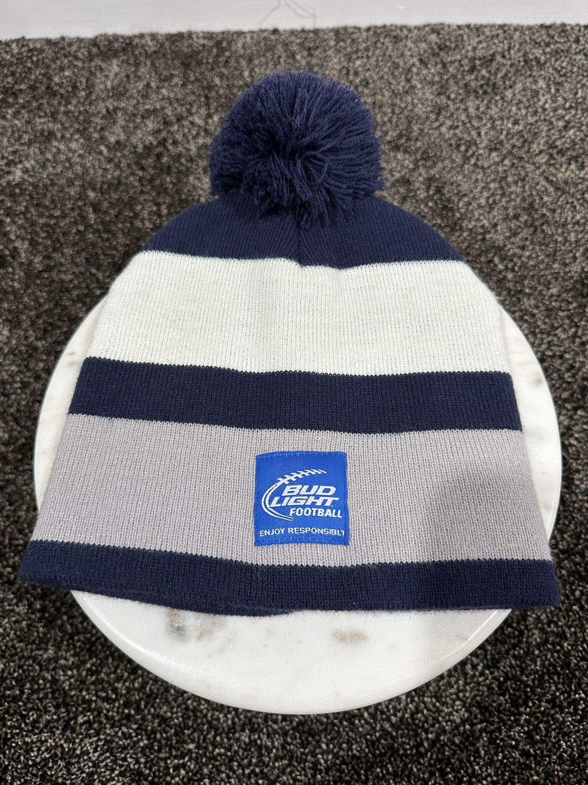NFL × Vintage Vintage Bud Light Beer Beanie Knit Hat Size ONE SIZE - 1 Thumbnail