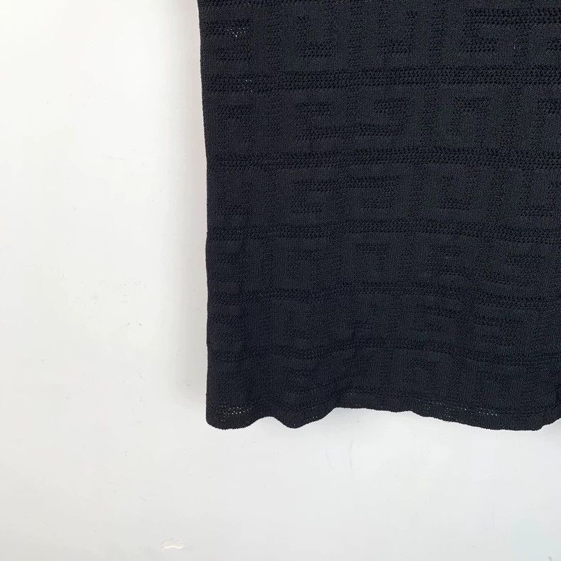 Givenchy Givenchy Black Logo Letter Printed Round-Neck Short-Sleeve Size US L / EU 52-54 / 3 - 4 Thumbnail
