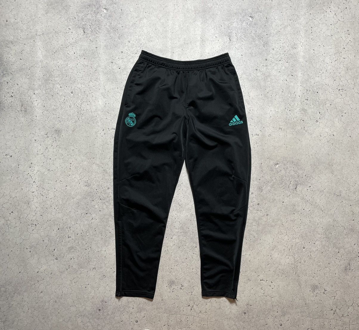 Adidas Vintage Football Track Suit Adidas Real Madrid Pants Jacket Size US M / EU 48-50 / 2 - 4 Thumbnail