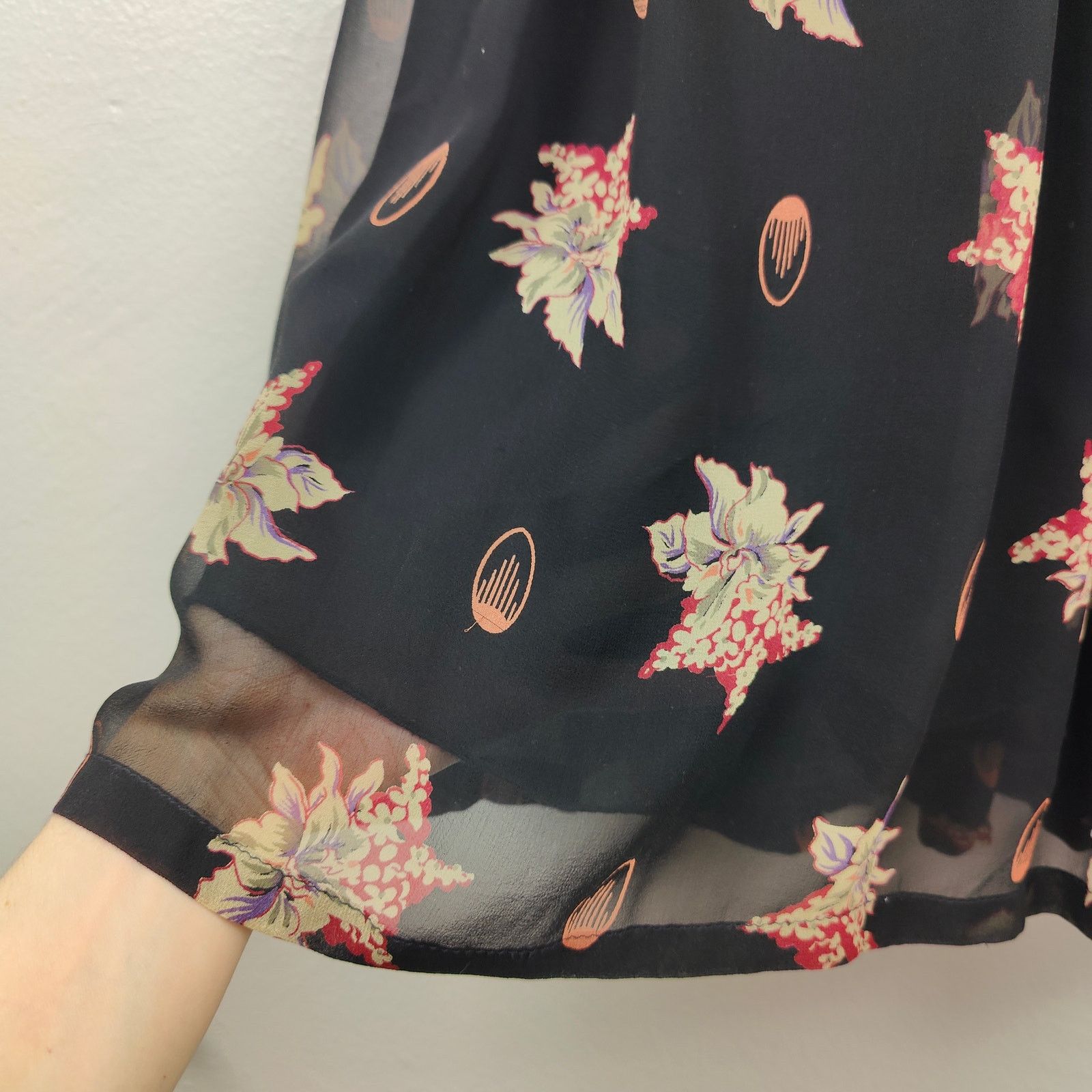 Other Vintage Harari Silk Maxi Skirt Womens Medium Black Floral Size 29" - 4 Thumbnail