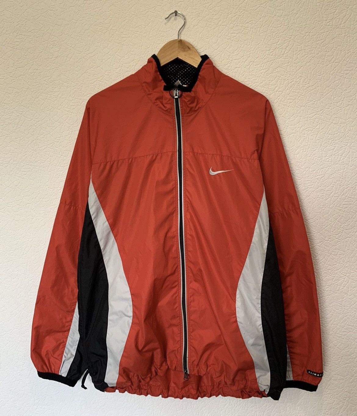 Vintage Vintage 90’s Nike Nylon Track Jacket Sweatshirt Size US L / EU 52-54 / 3 - 1 Thumbnail