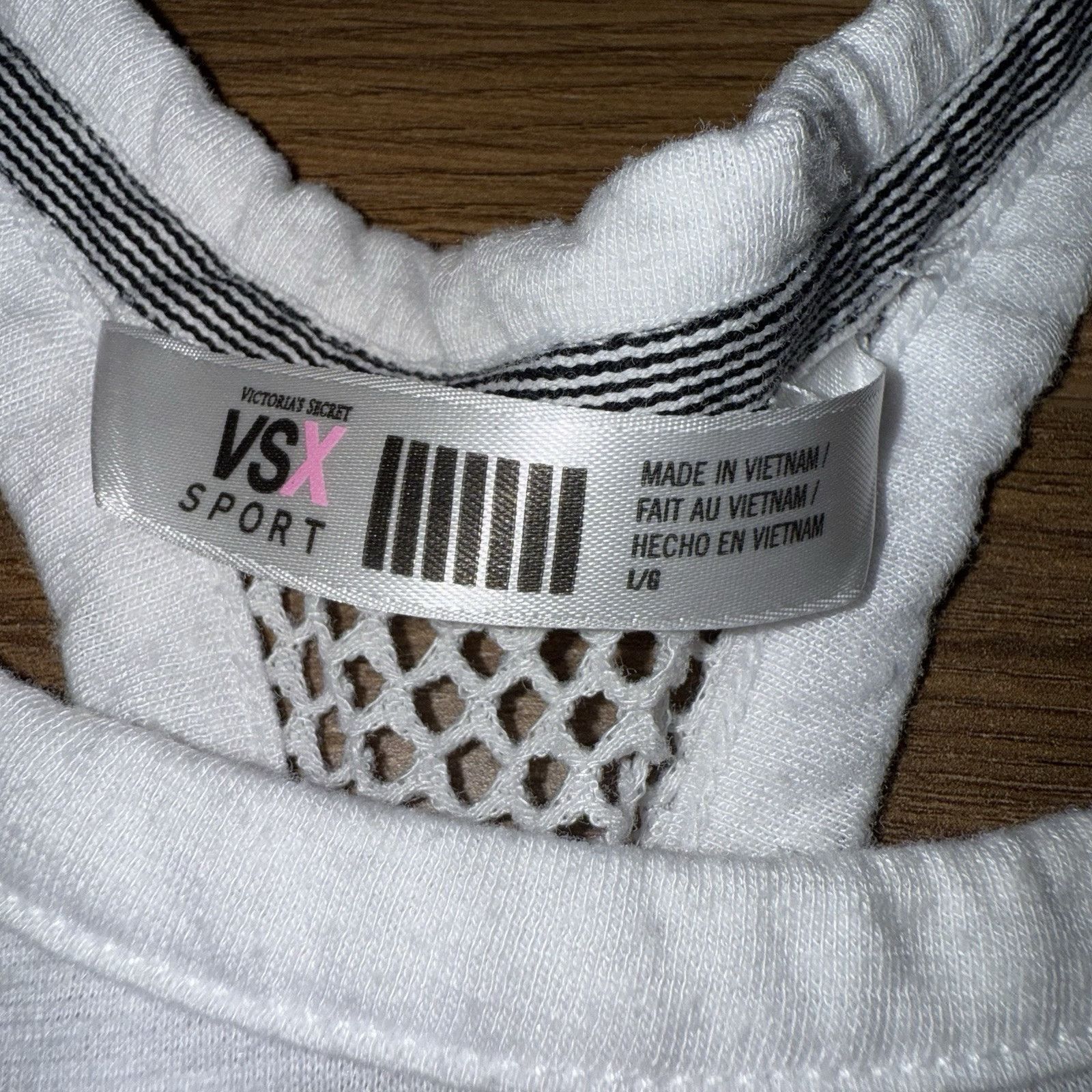 Victoria's Secret Victoria’s Secret Sport Razor Back Tank Size Large Size L / US 10 / IT 46 - 3 Thumbnail