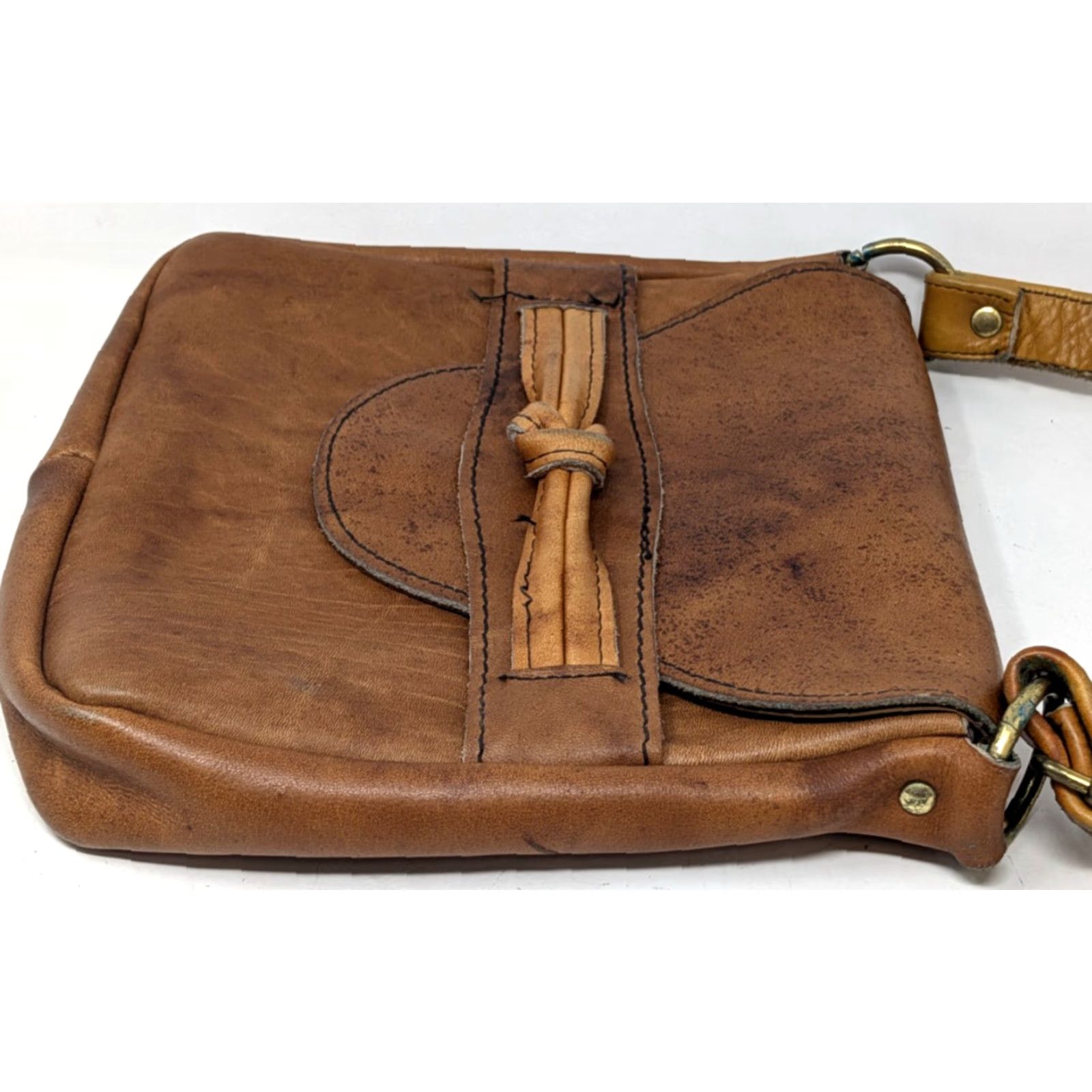 Vintage VINTAGE Brown Leather Brass Snap Closure Flap Shoulder Bag Handbag Purse Satchel Women Leather Bag Size ONE SIZE - 3 Thumbnail