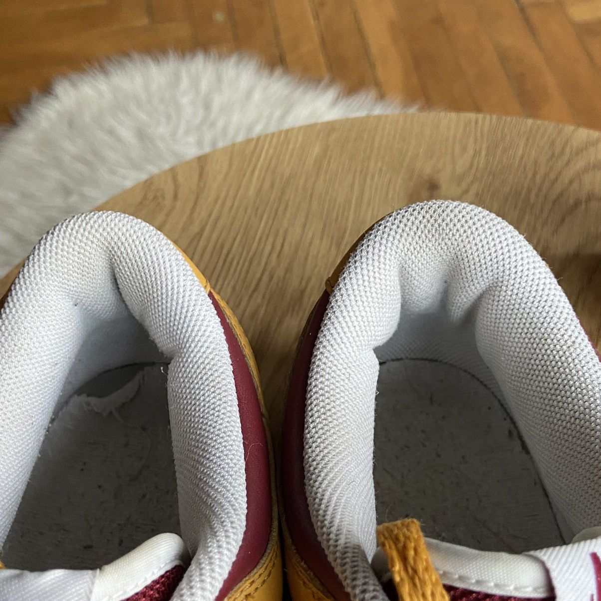 Nike 📌 Vintage RARE Nike Dunk Team Red / Gold Leaf 2005 Sneakers Size US 9 / EU 42 - 16 Thumbnail