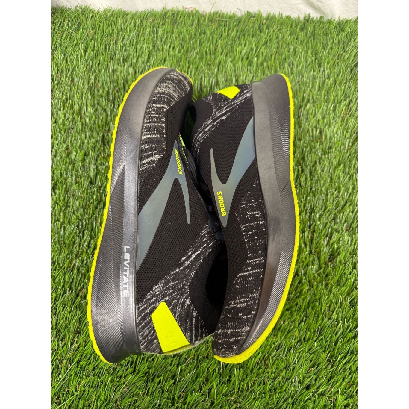 Brooks Size 12 Medium D Brooks Mens Levitate 4 Running Shoe Black~N Size US 12 / EU 45 - 8 Thumbnail