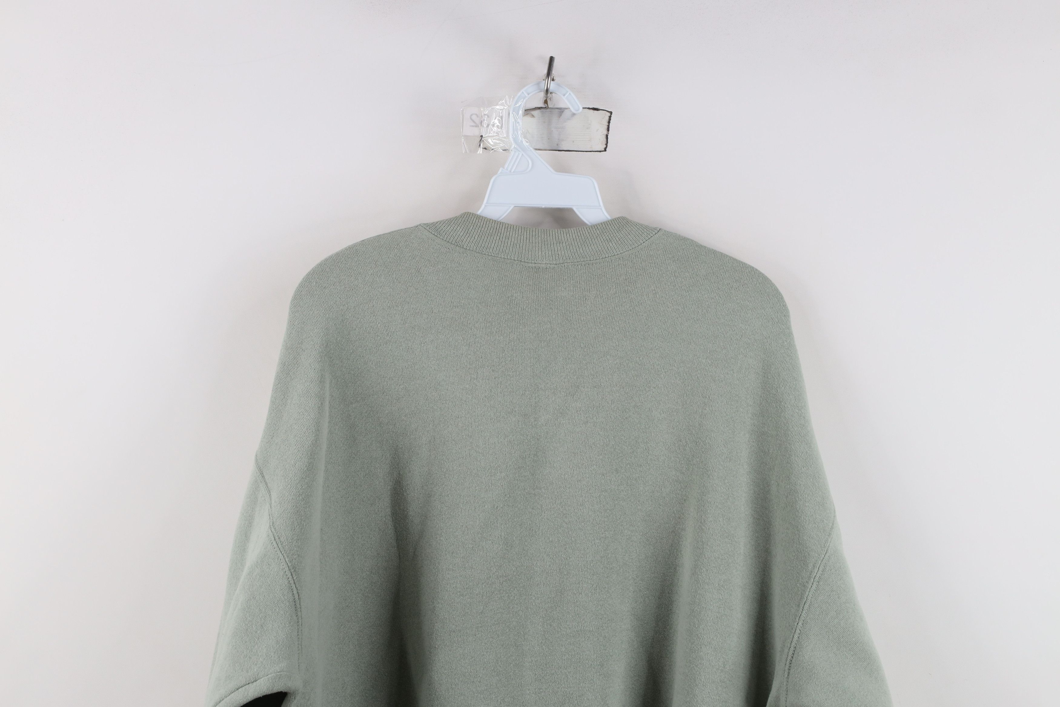 Vintage Vintage 90s Streetwear Outdoor Adventures Dog Sweatshirt USA Size US XL / EU 56 / 4 - 12 Thumbnail