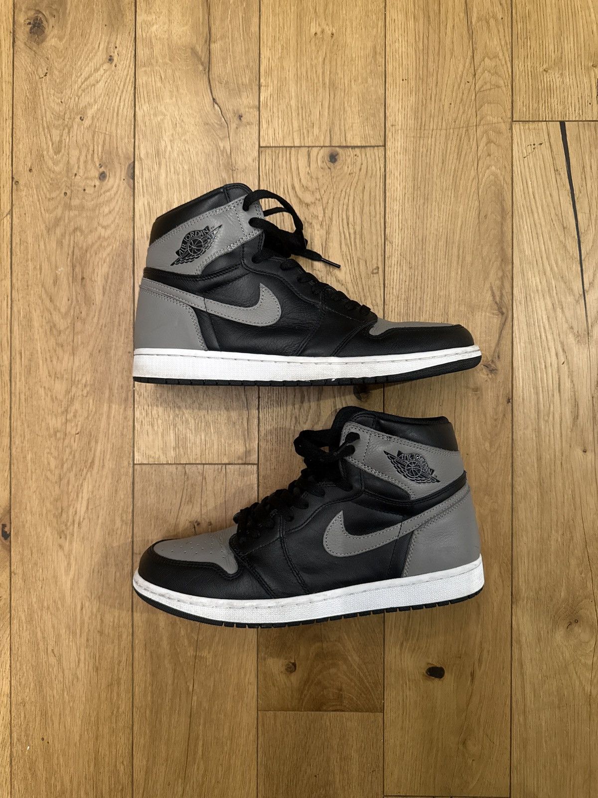 Jordan Brand Air Jordan 1 Retro High OG Shadow 2018 Size 11 555088-013 Size US 11 / EU 44 - 7 Thumbnail