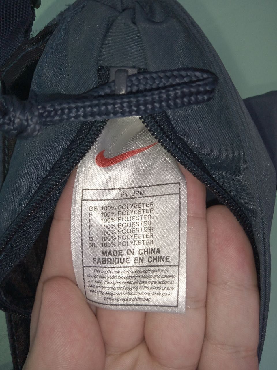 Nike Nike Athletics Vintage 90s Messenger Size ONE SIZE - 5 Thumbnail