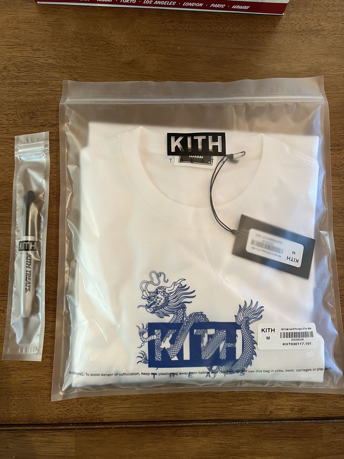 Kith Kith Treats Year of the Dragon Long Sleeve - White Size US M / EU 48-50 / 2 - 3 Thumbnail