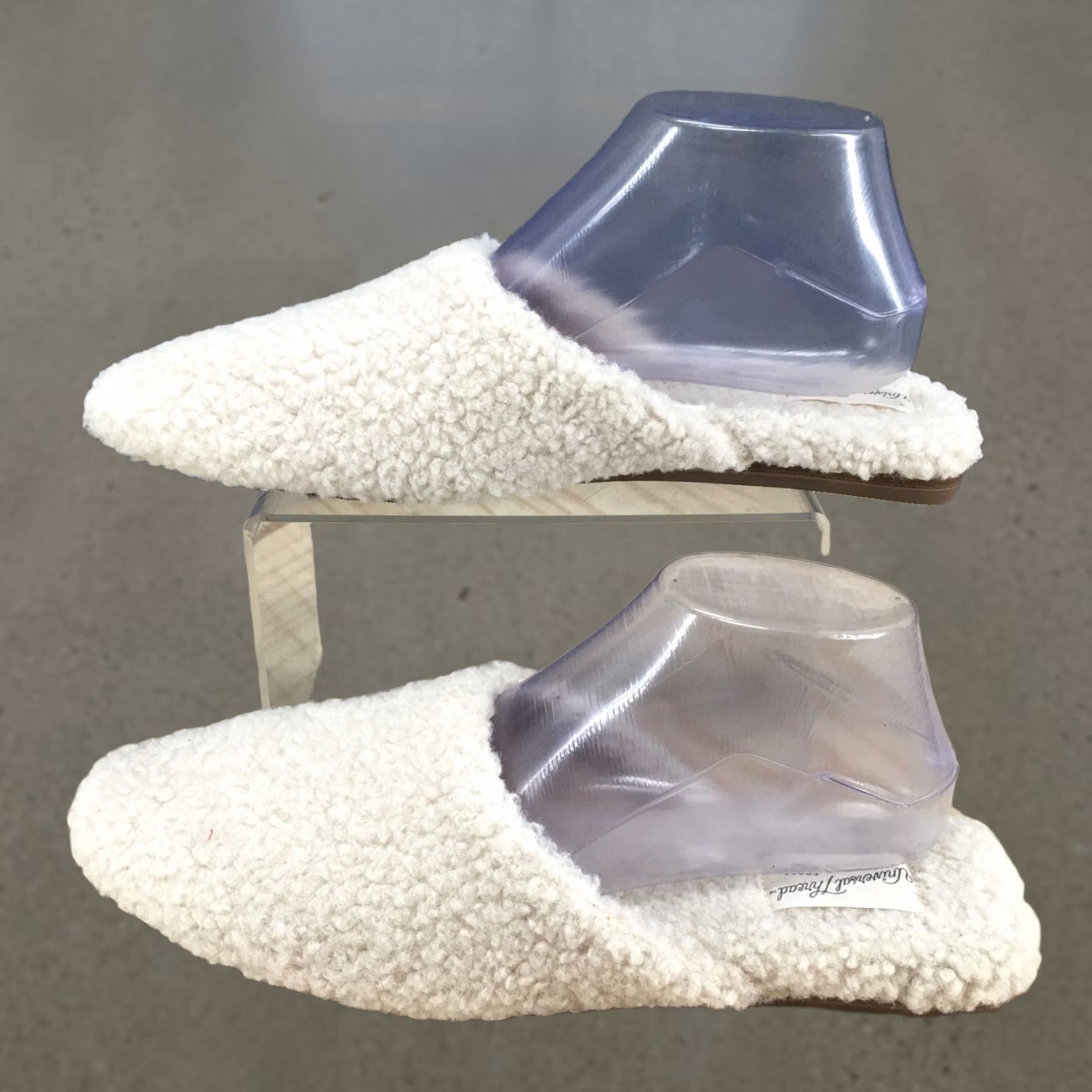 Vintage Universal Thread Mules Womens 10 White Faux Fur Almond Toe Slip On Size US 10 / IT 40 - 1 Thumbnail