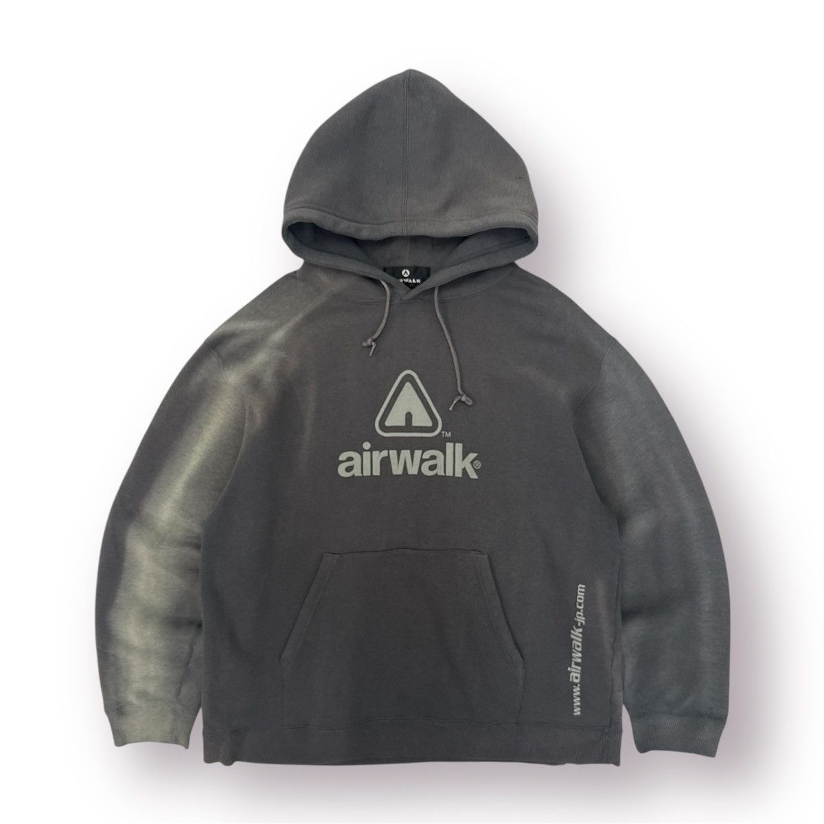 Airwalk 🔥 Airwalk Distressed Sunfaded Skateboard Big logo Hoodie - L Size US M / EU 48-50 / 2 - 1 Thumbnail