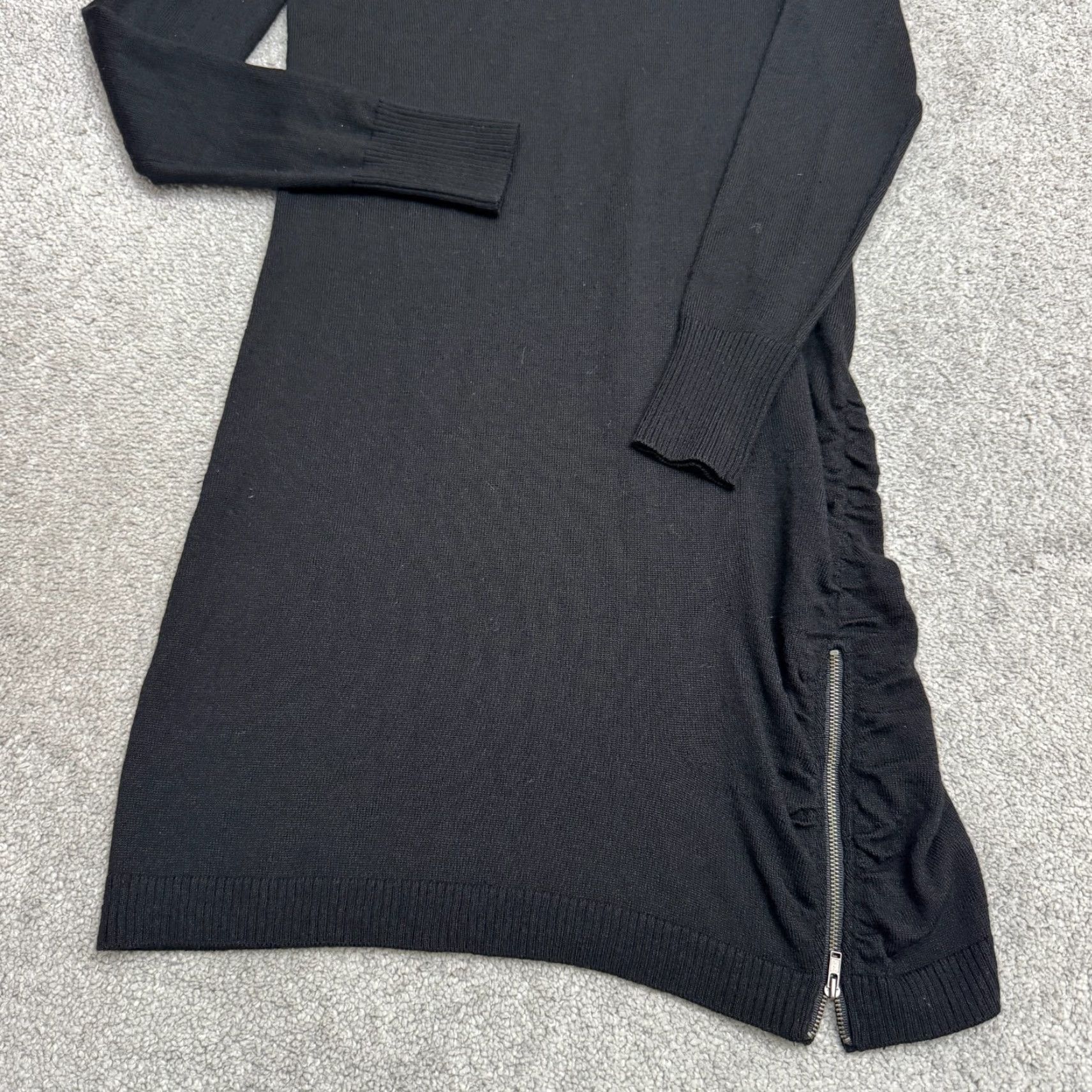 Banana Republic Banana Republic Sweater Dress Women Small Black Merino Wool Ruched Zipper Knit Midi Dress - Classic, Designer, knit, sweater dress Size S / US 4 / IT 40 - 4 Thumbnail