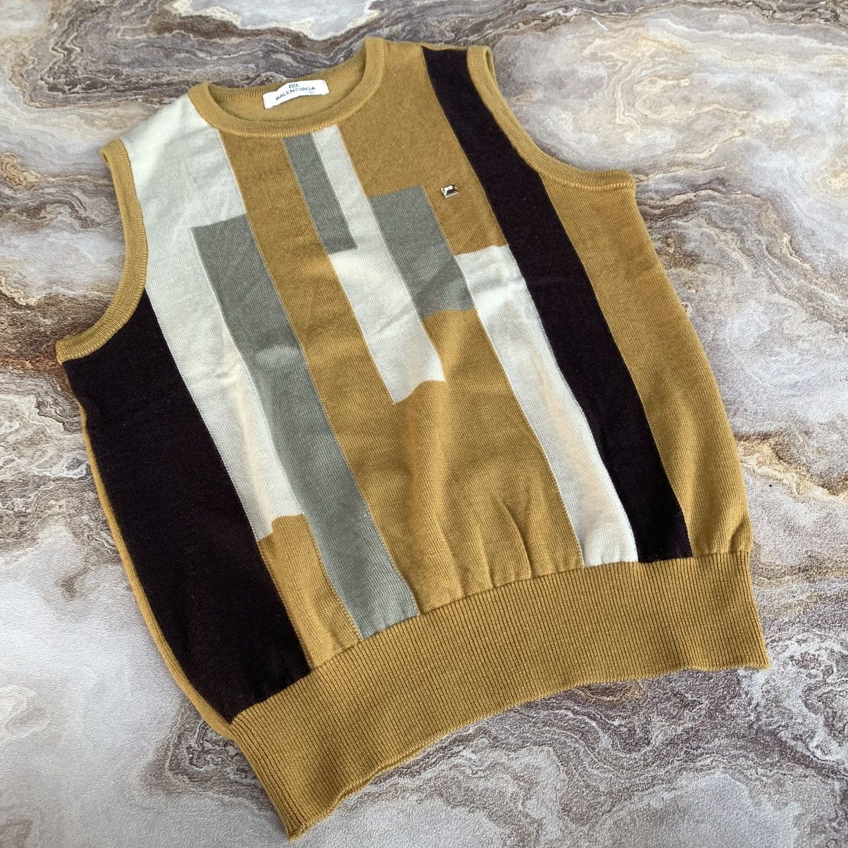 Balenciaga Vtg 90s Balenciaga Vest Knit Geometrical Small Logo Size US M / EU 48-50 / 2 - 5 Thumbnail