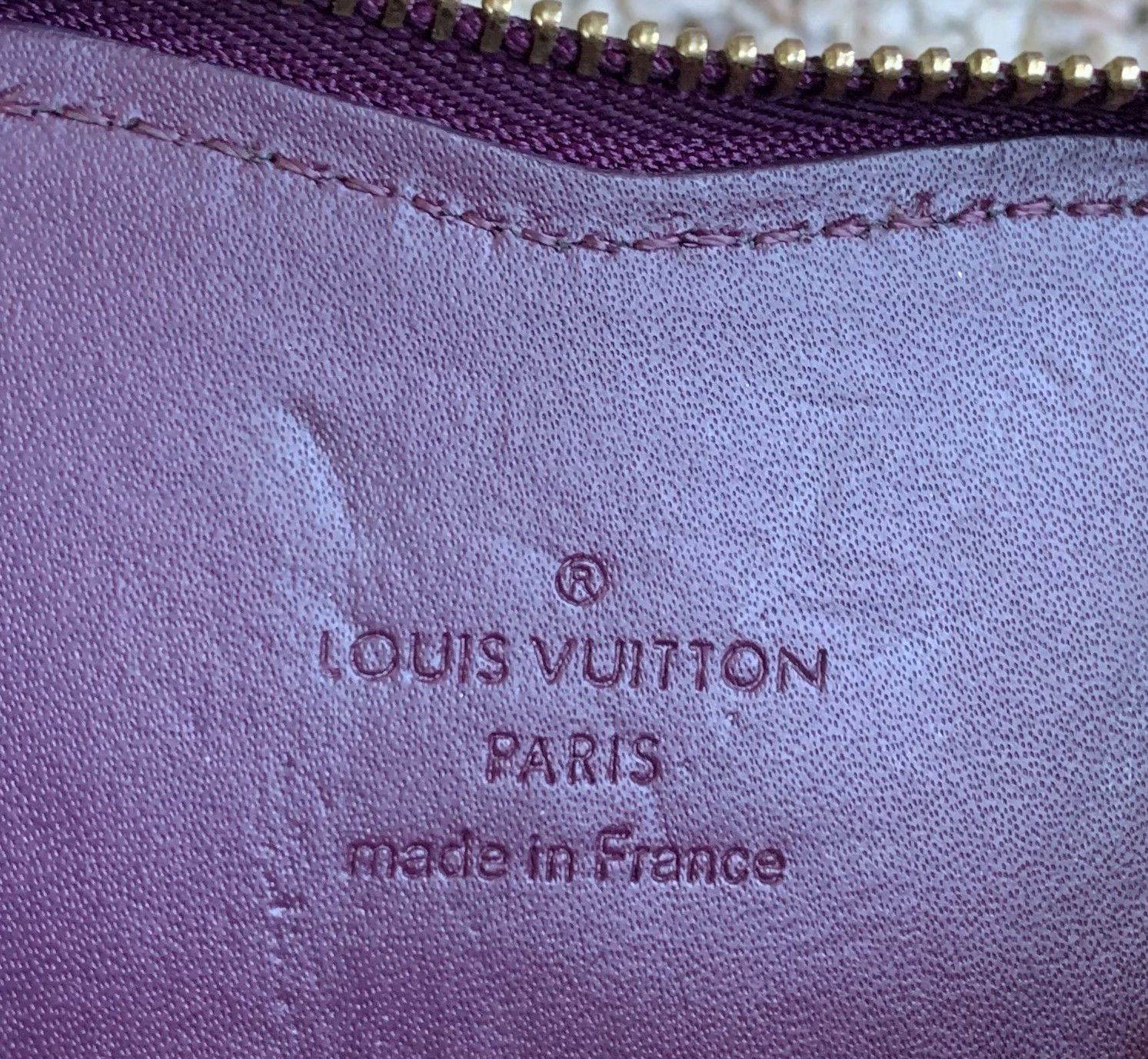 Louis Vuitton Louis Vuitton Vernis Patent Leather Monogram Heart Pouch Size ONE SIZE - 8 Thumbnail