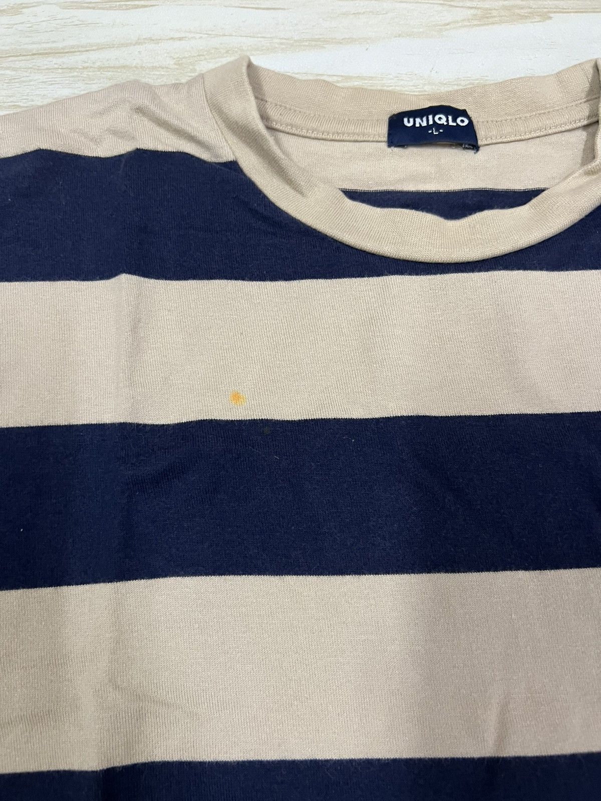 Uniqlo Uniqlo Striped Navy Blue And Beige Cotton T-shirt Size US M / EU 48-50 / 2 - 2 Thumbnail