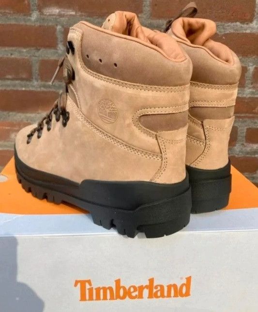 Timberland world hiker Vibram 44 10 outdoor hiking new ds Size US 10 / EU 43 - 6 Thumbnail