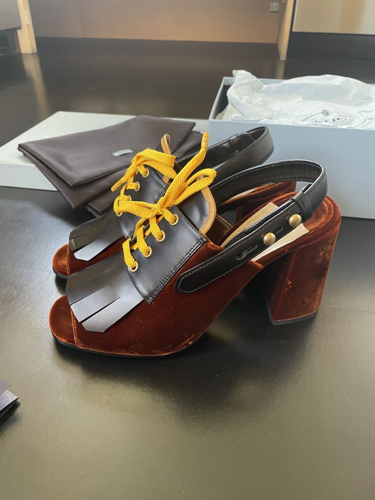 Prada Prada Velvet shoes size 40 Size US 10 / IT 40 - 1 Thumbnail