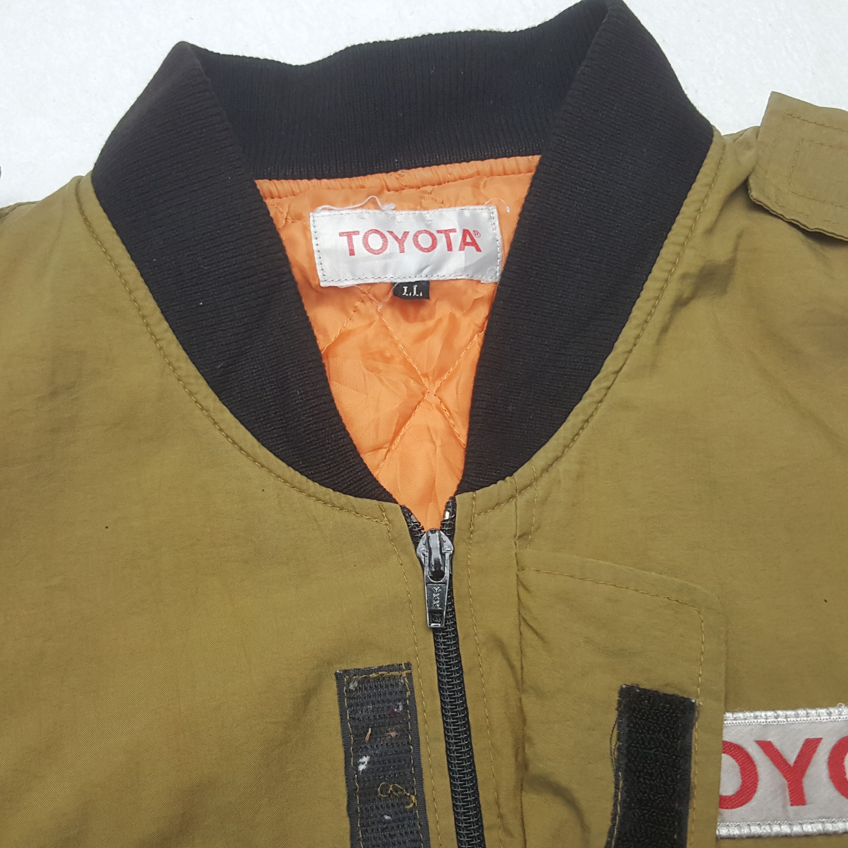 Japanese Brand Vintage Toyota Japanese Racing Bombers Jacket RR29 Size US XL / EU 56 / 4 - 5 Thumbnail