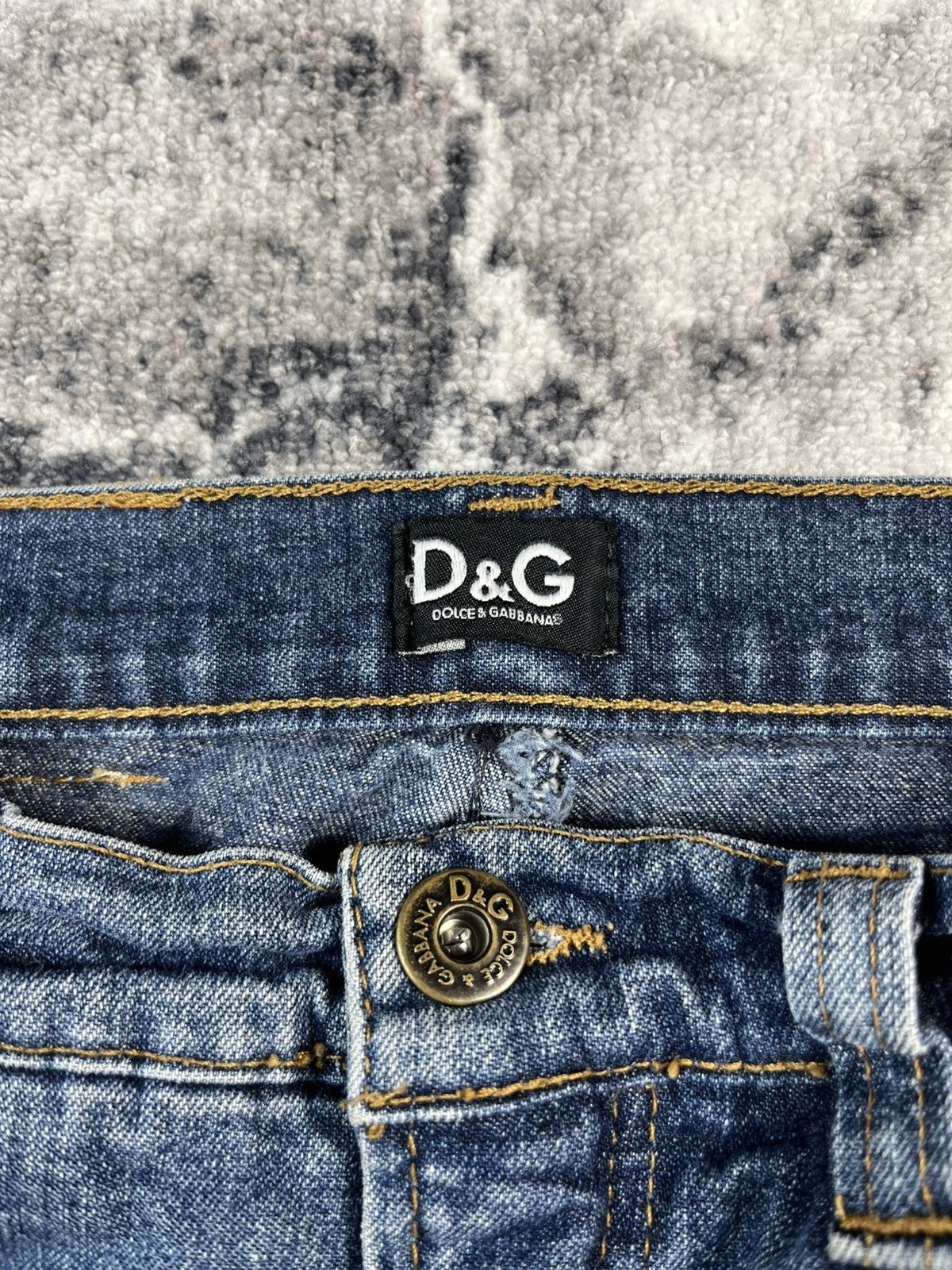Dolce & Gabbana Dolce & Gabbana Denim Skirt Blue Vintage IT42 W28 Size 28" / US 6 / IT 42 - 6 Thumbnail