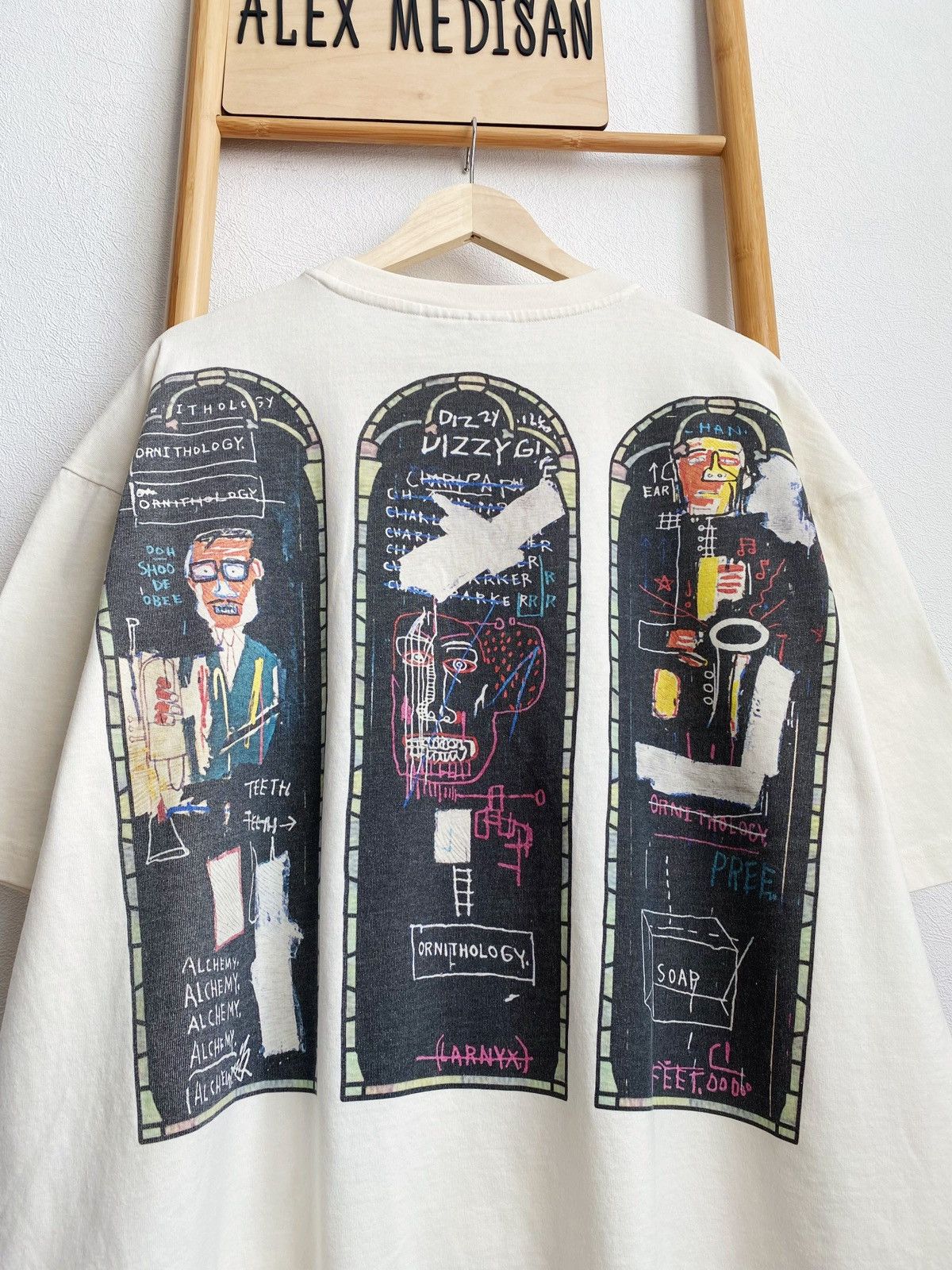H&M × Jean-Michel Basquiat × Who Decides War WHO DECIDES WAR x BASQUIAT x H&M RELAXED FIT COTTON T-SHIRT Size US XXL / EU 58 / 5 - 10 Thumbnail