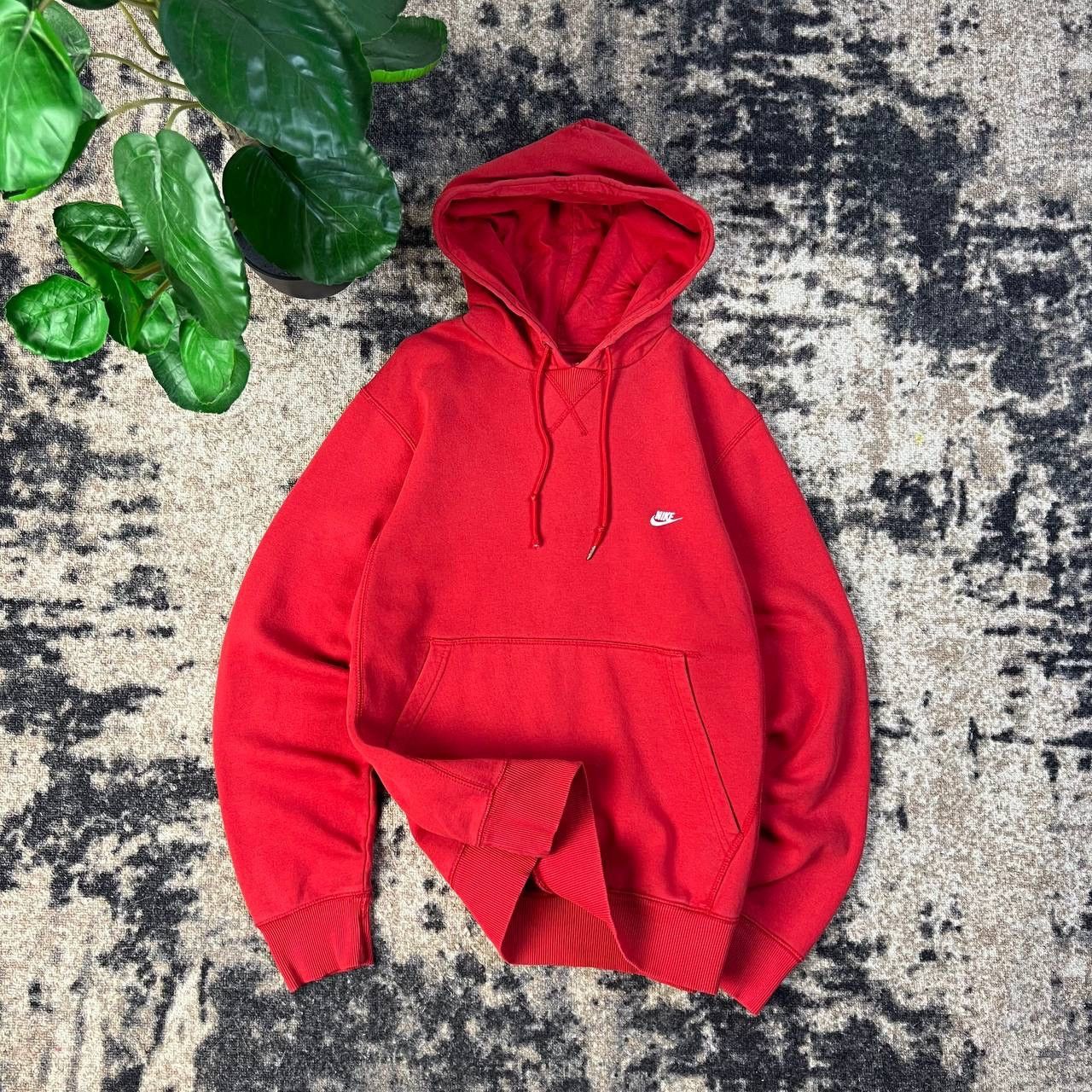 Nike Nike Mini Logo Vintage Y2K Oversized Hoodie Streetwear Style Size US L / EU 52-54 / 3 - 1 Thumbnail