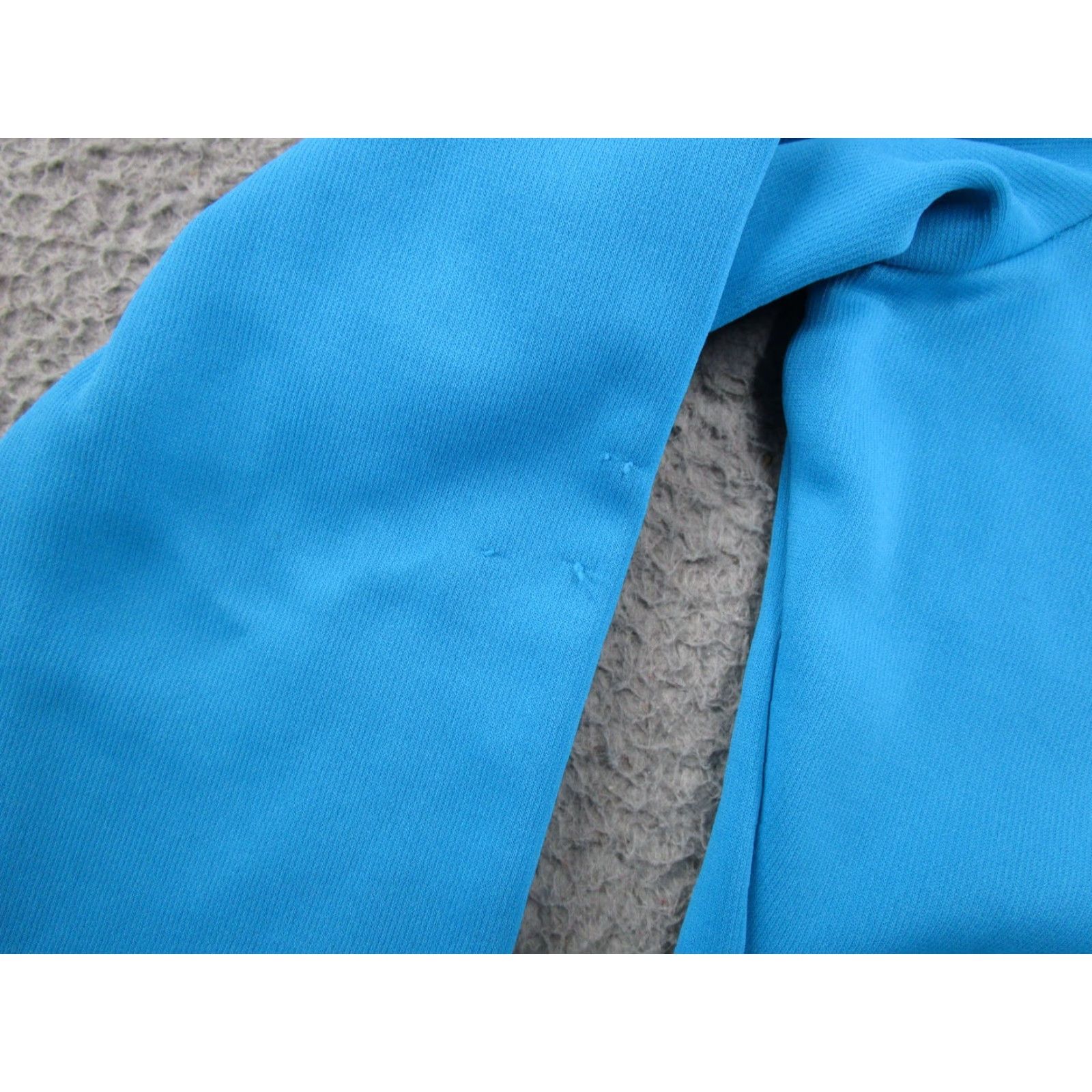 Under Armour Under Armour Womens Blue Pullover Hoodie Sweatshirt Size S Blue Logo Sweatshirt Hooded Pullover Activewear Womens Size S / US 4 / IT 40 - 3 Thumbnail