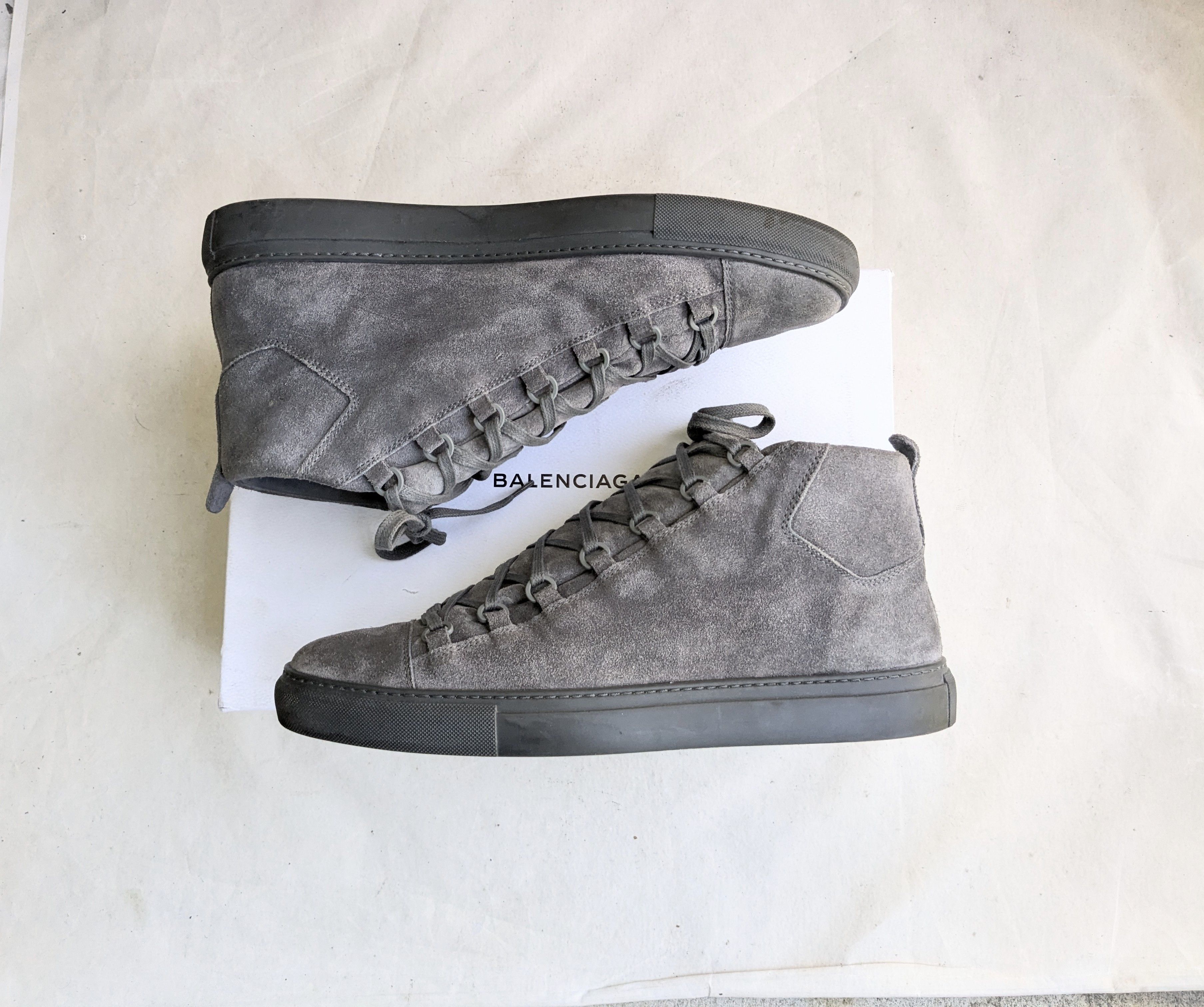 Balenciaga Arena Gray 14 Suede Suede High Tops Sneakers