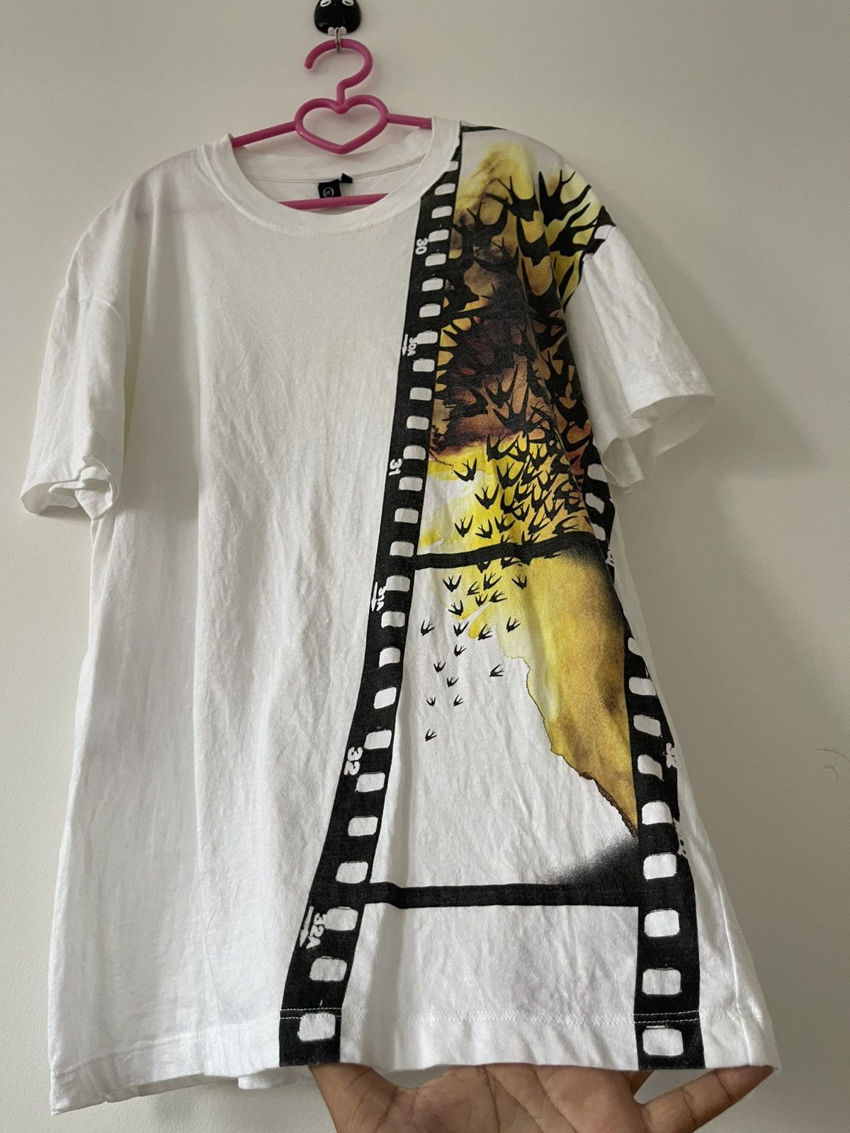 Alexander McQueen Rare ALEXANDER MCQUEEN Swallow Film Size US M / EU 48-50 / 2 - 2 Thumbnail
