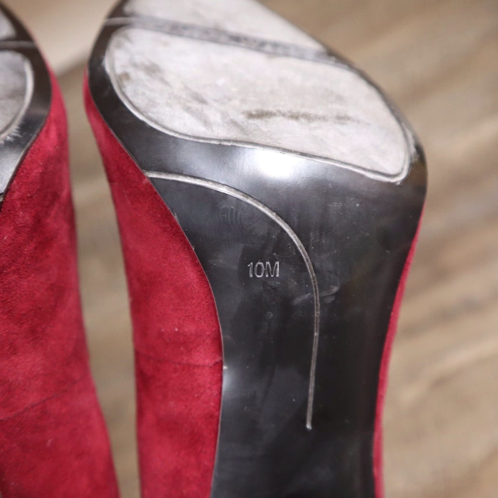Nine West VINTAGE Nine West Dempsey Red Suede Sandals Women Size 10M 4" Heel Ankle Strap Size US 12 / IT 42 - 7 Thumbnail