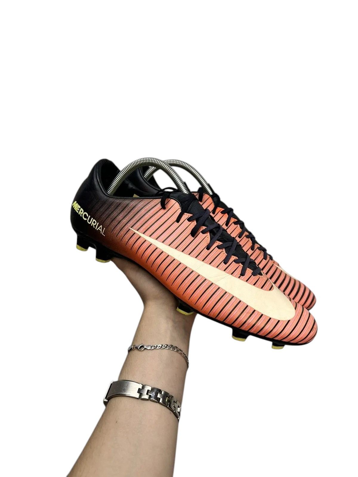 Nike Vintage Nike Mercurial Vapor XI FG Red Black 45.5 (10.5) Size US 12.5 / EU 45-46 - 11 Thumbnail