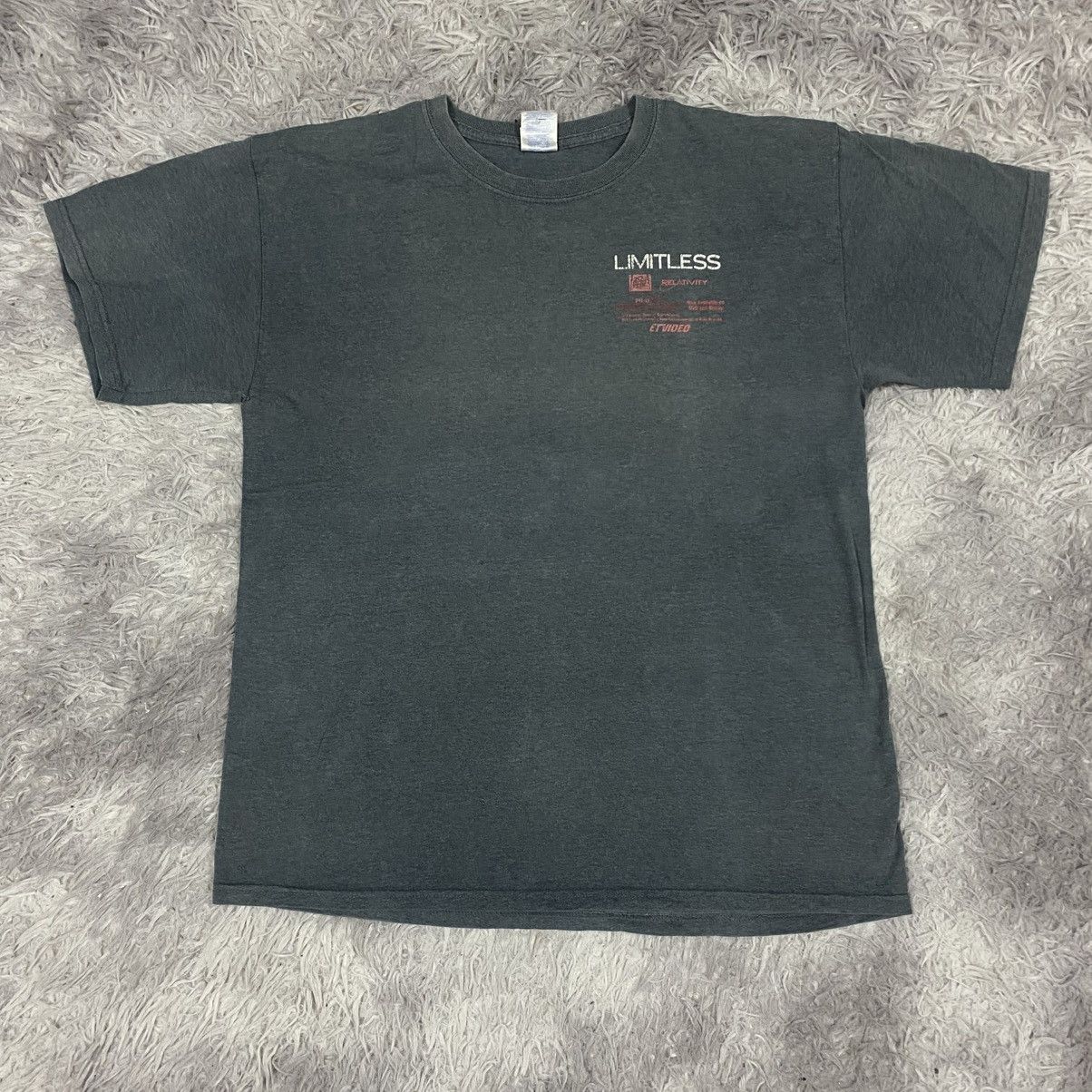 Gildan × Vintage Movie limitless film Size US L / EU 52-54 / 3 - 1 Thumbnail