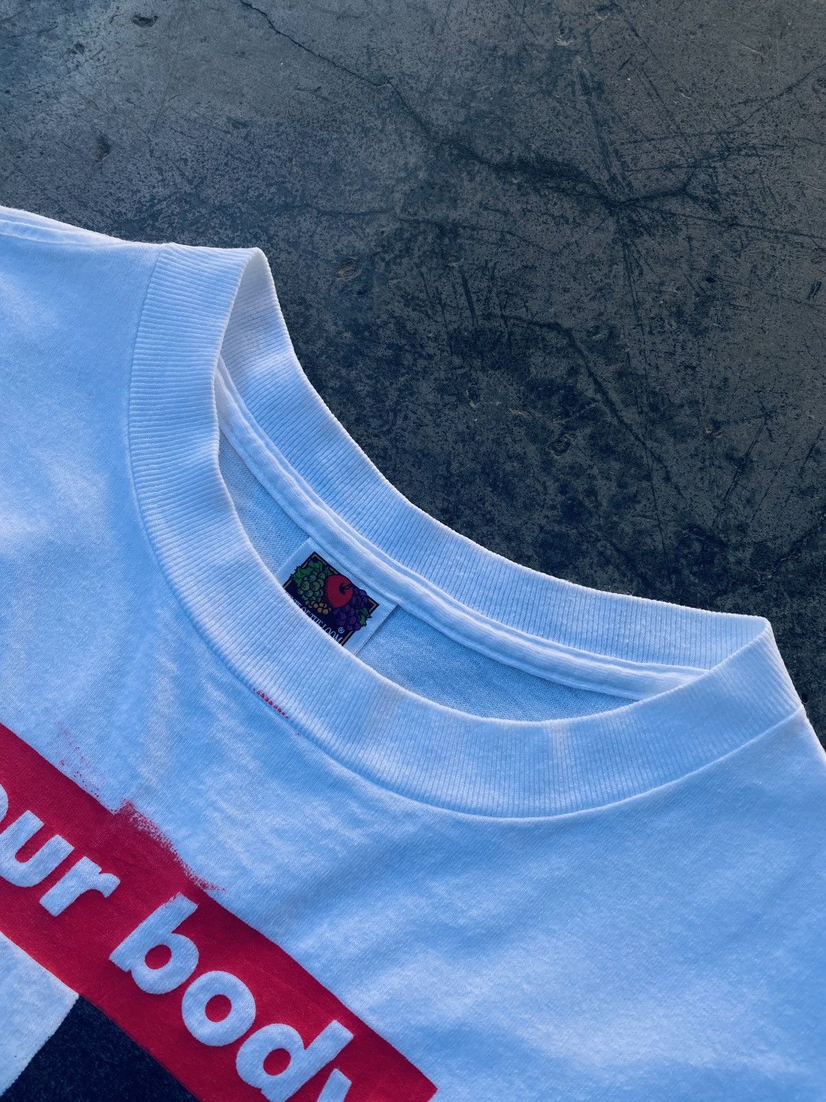 Vintage Vintage Barbara Kruger Art Tees Size US S / EU 44-46 / 1 - 5 Thumbnail