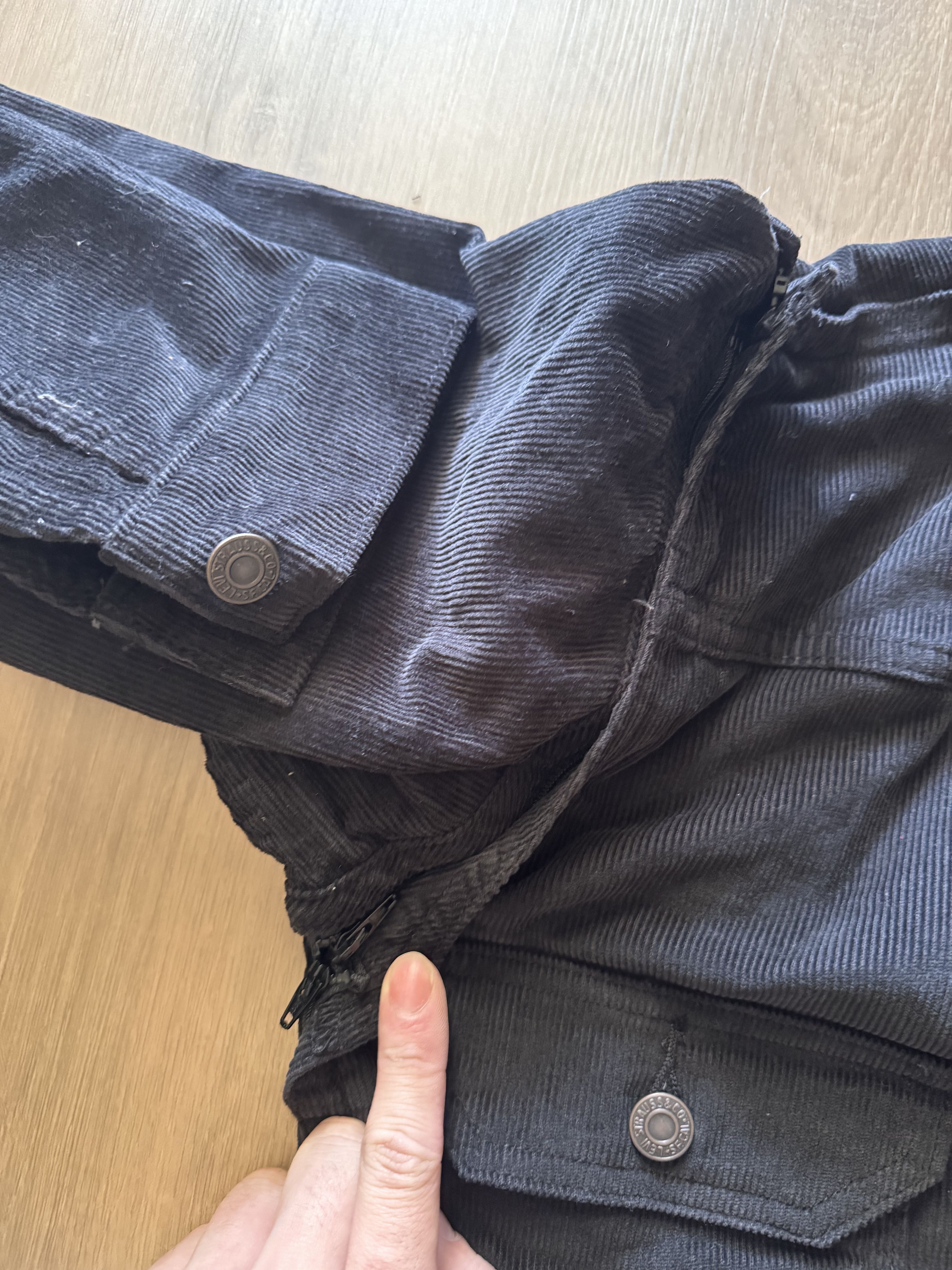 Levi's × Undercover UNDERCOVER x LEVI's Pinnacle Type II Corduroy Trucker Jacket Size US XS / EU 42 / 0 - 8 Thumbnail