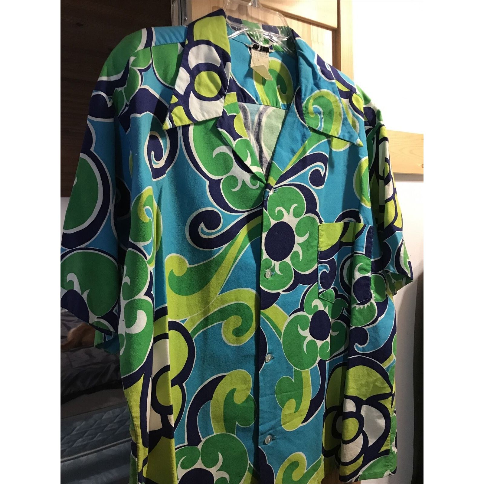 Other Vintage Men’s L Blue Green Floral Hawaiian Shirt SS Button Size US L / EU 52-54 / 3 - 4 Thumbnail